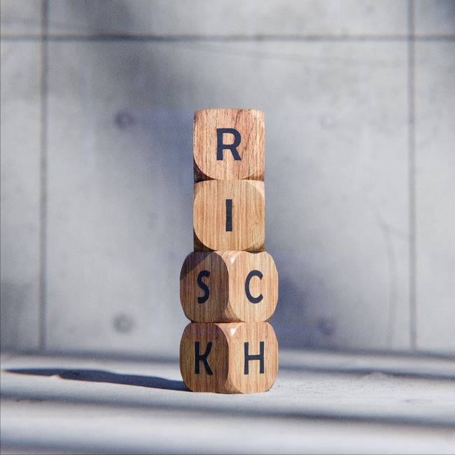 IMPA 23.16.07 - Wood Cargo Blocks
