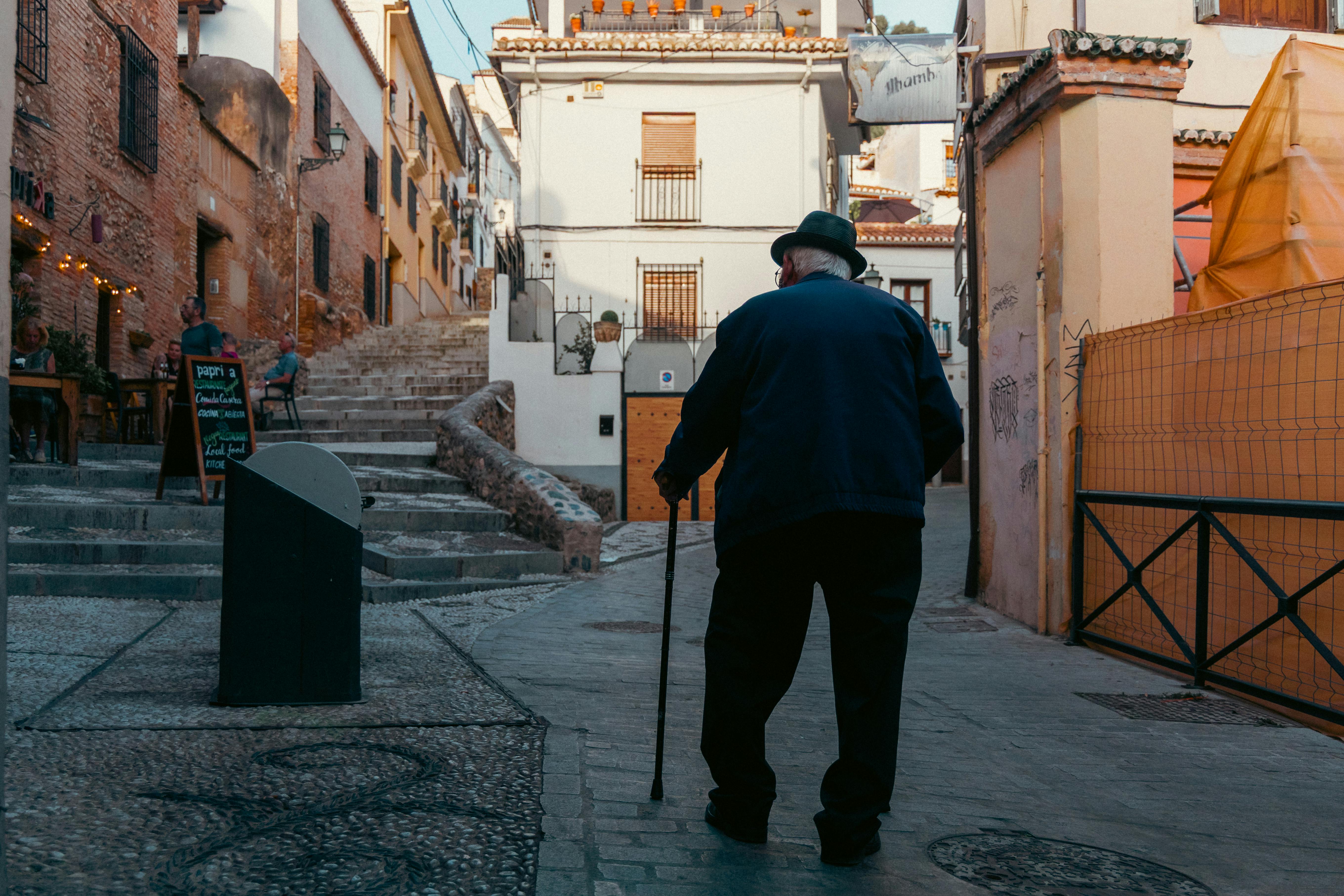 In HelloNation, Spanish-Speaking Personal Injury Attorney Roxane M. Guerrero of Dallas, TX, Discusses the Value of an English