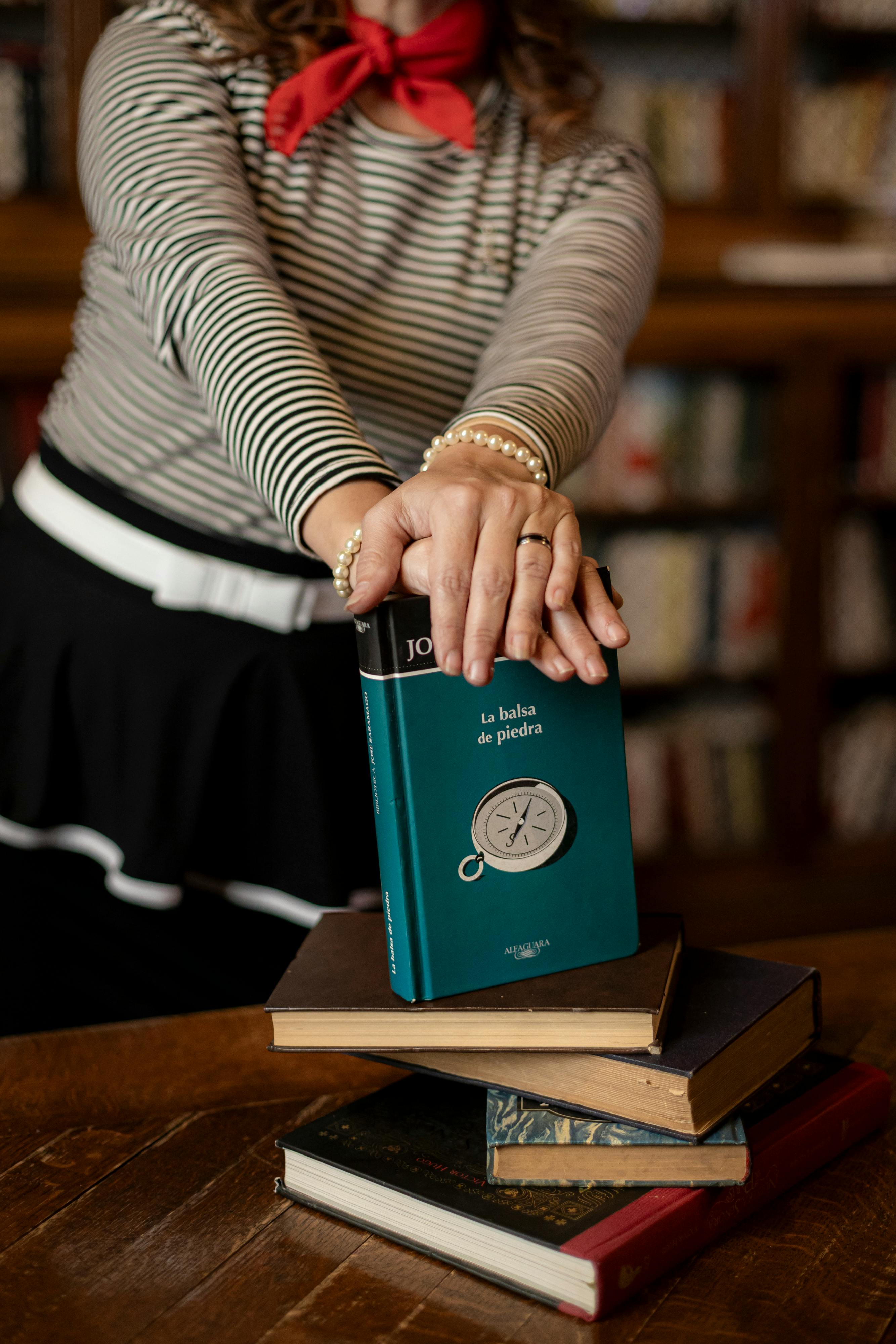 Jurnalist FRANCE 24 surprinde distrugerile din Gaza devastată de război