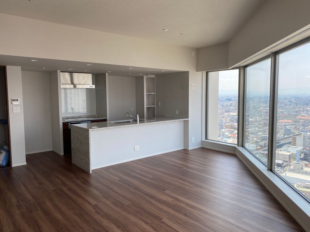 Stunning Penthouse Apartment High-Rise Apartment Interior Design Inspiration image