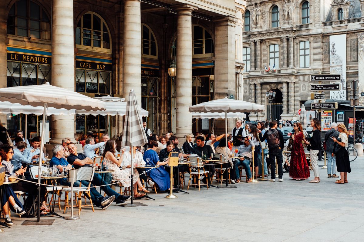 bar insolite Paris - Les bars à thème immersifs : plongez dans un autre univers