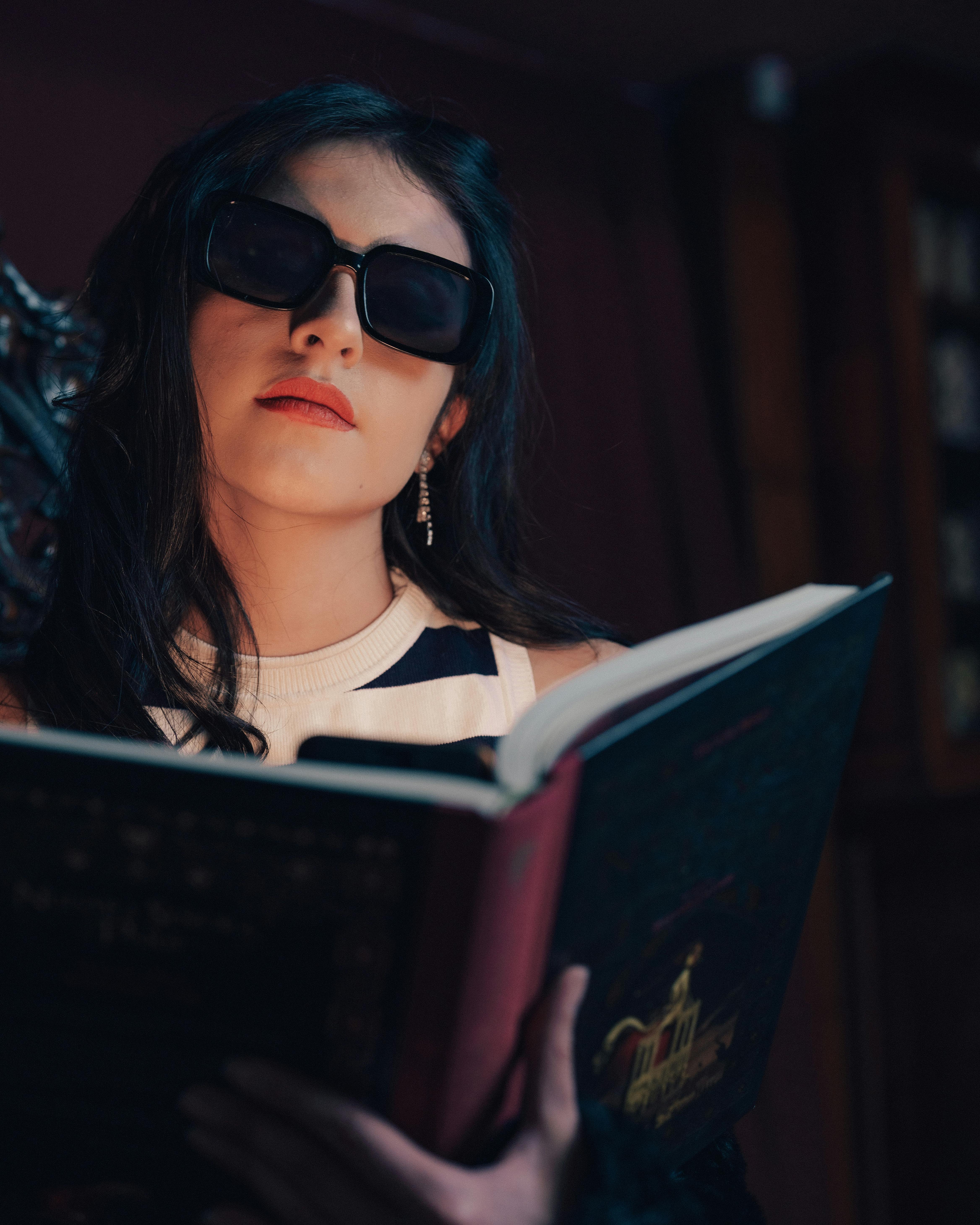 Booker Prize won by 'extraordinary' Flesh by David Szalay