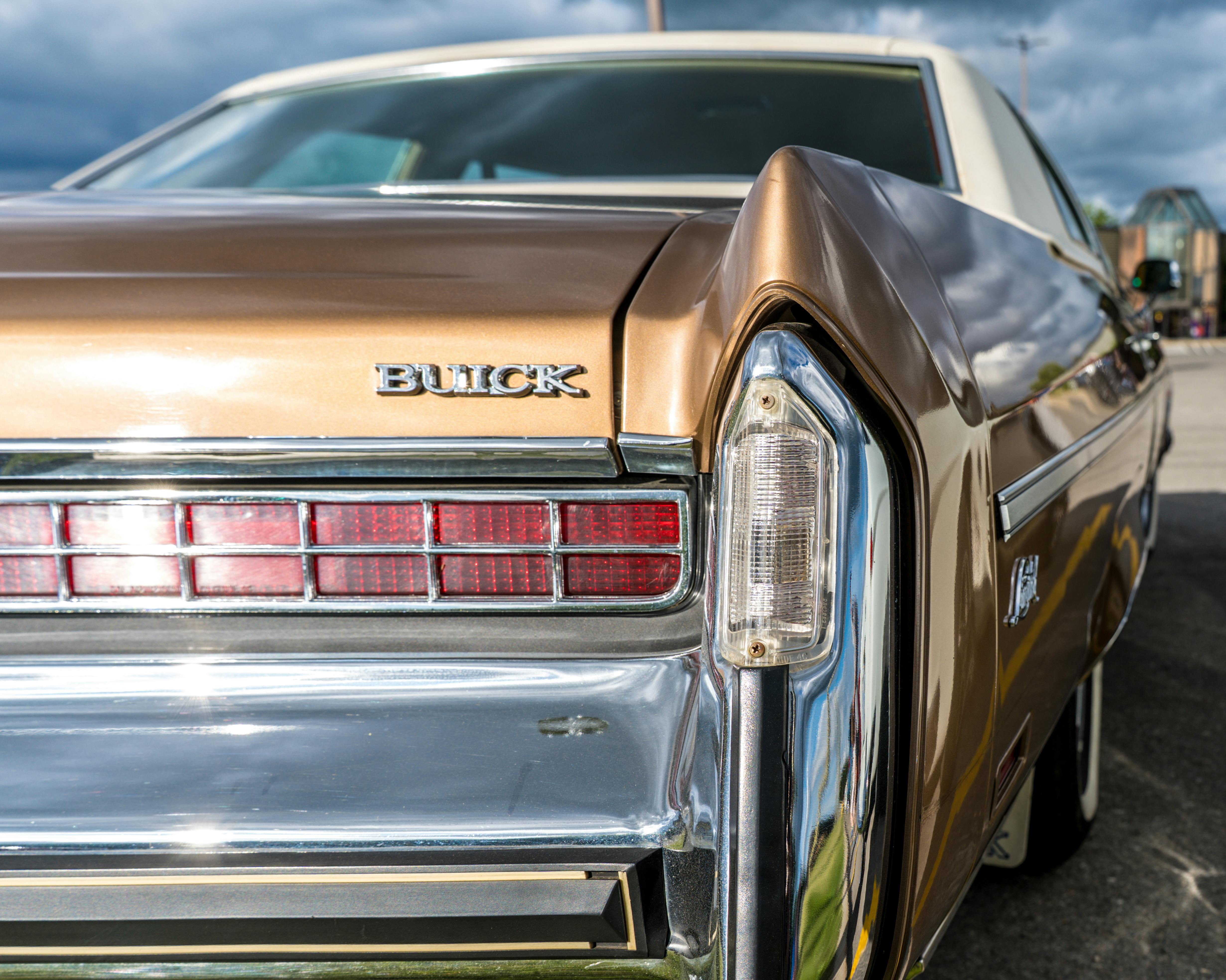general automotive — Photo by Ola Ayeni on Pexels