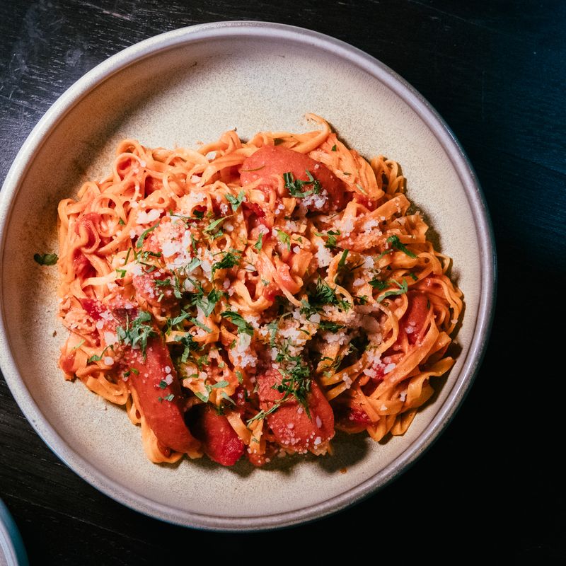 Quick Pink Sauce with Tomato and Cream