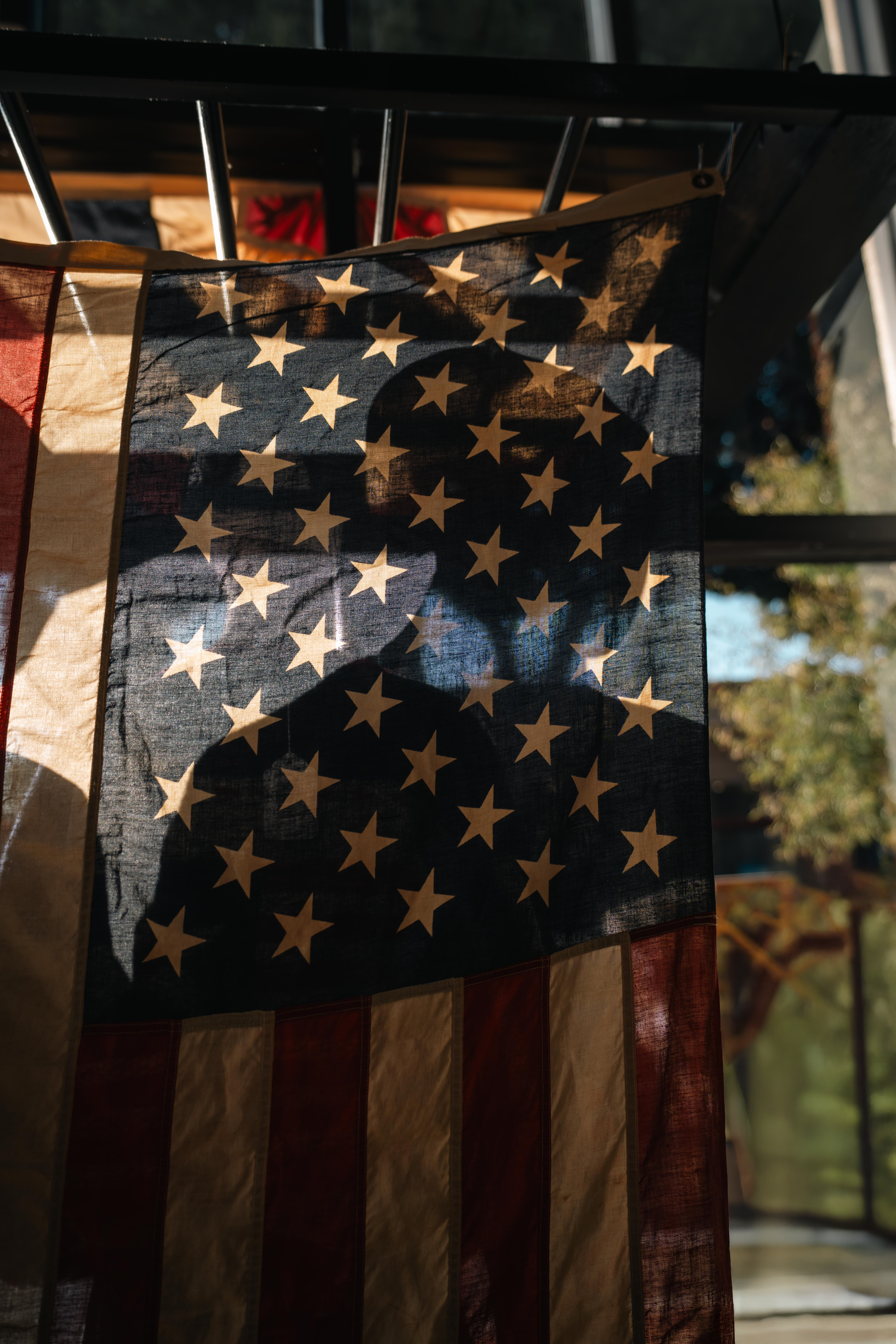 USA a Čína čelia vážnym rizikám umelej inteligencie, vzájomná nedôvera však blokuje spoluprácu