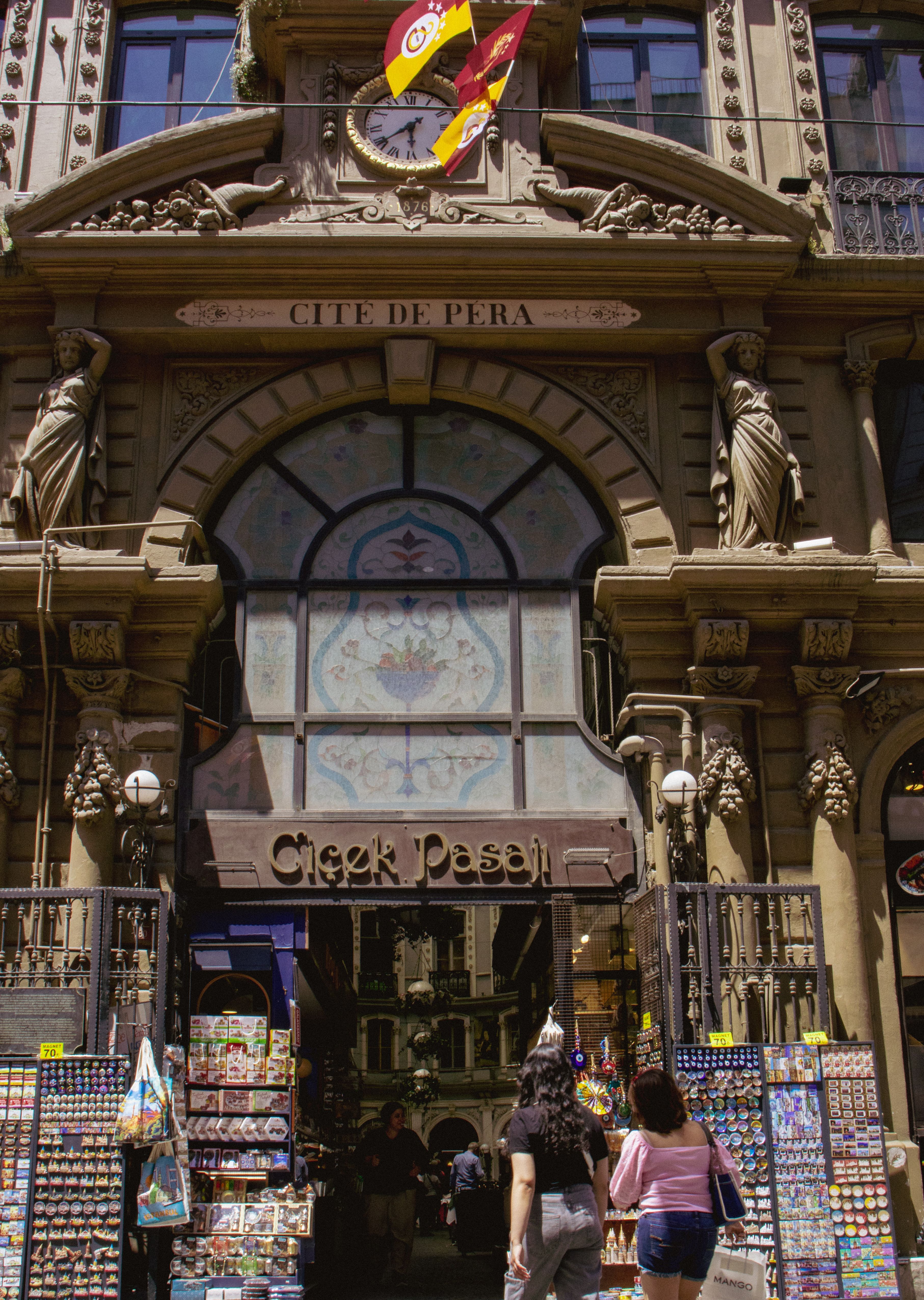Historic Entrance of Cicek Pasaji in Istanbul · Free Stock Photo