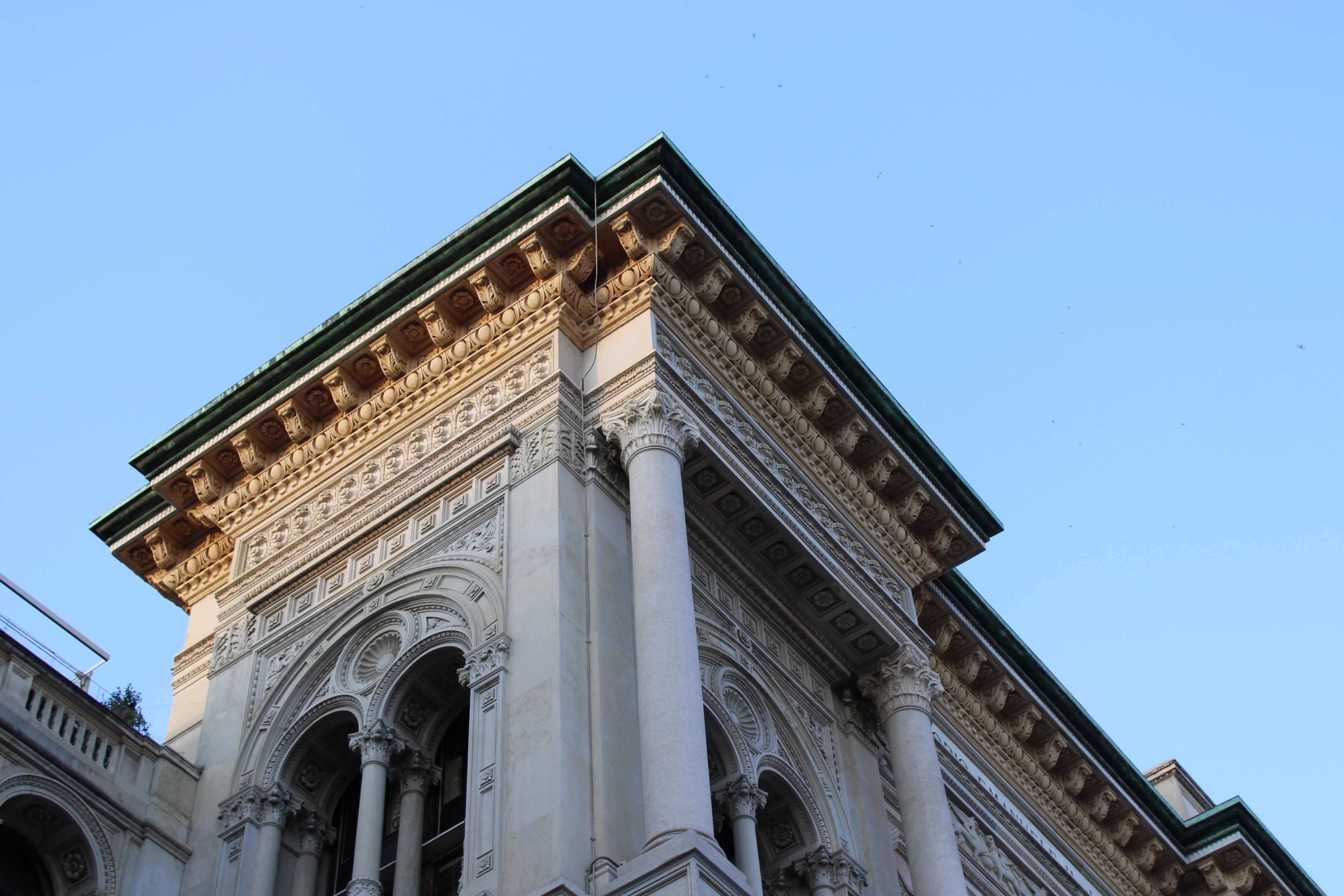 Ornate Facade of Historic Building in Italy · Free Stock Photo