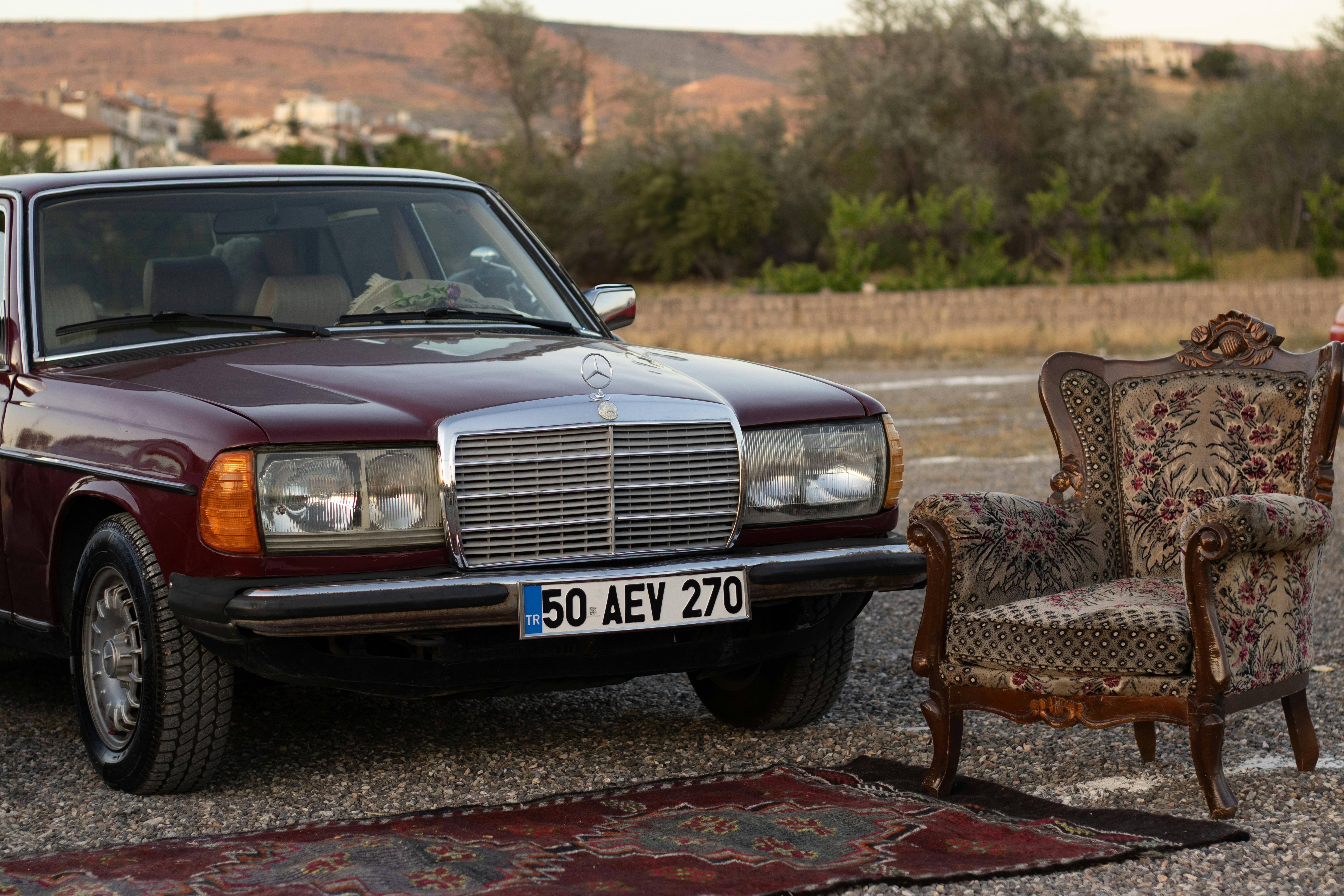 How Traditional Perfume Techniques Are Shaping Modern Fragrance Trends