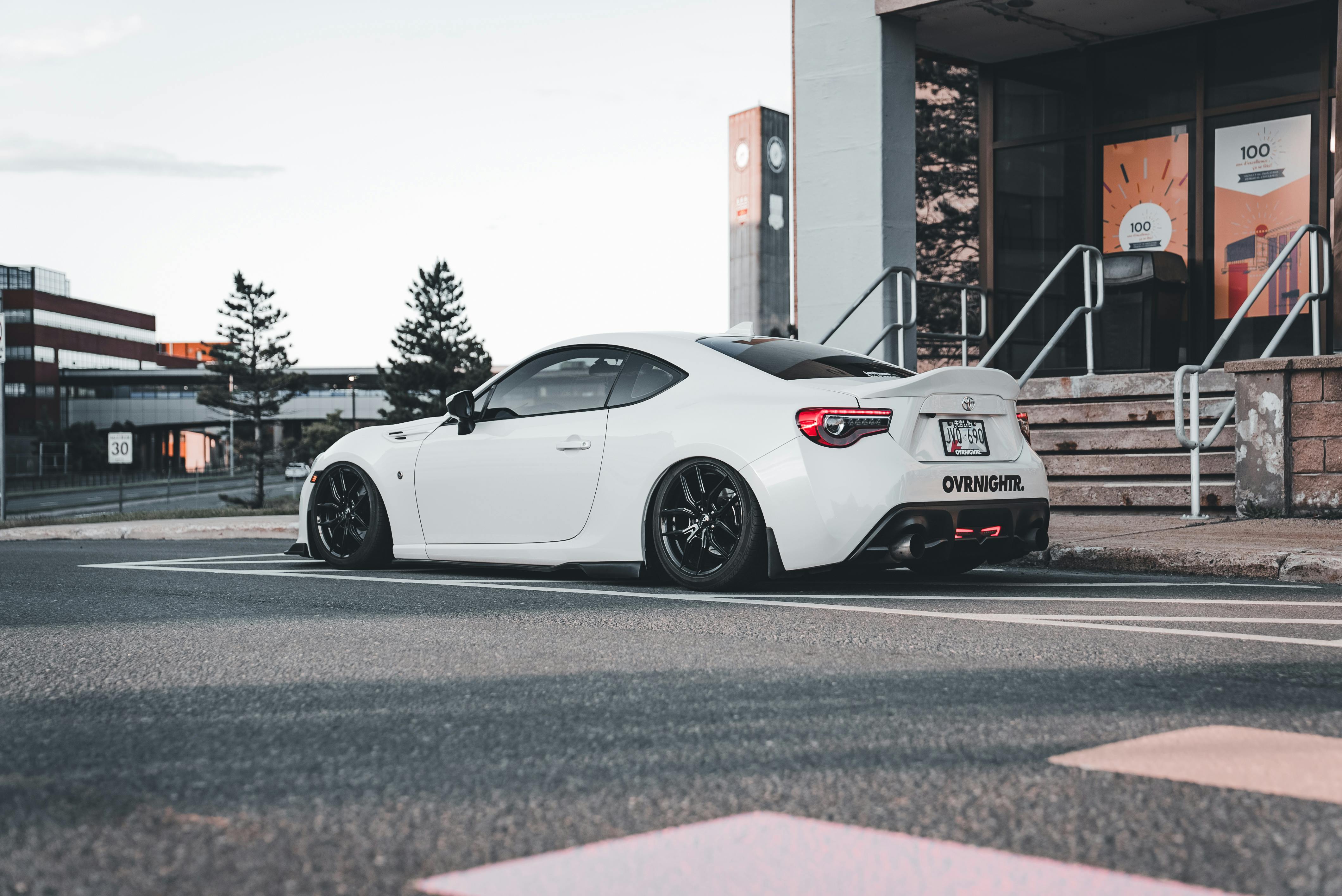 fitment architecture vehicle parts data — Photo by Erik Mclean on Pexels