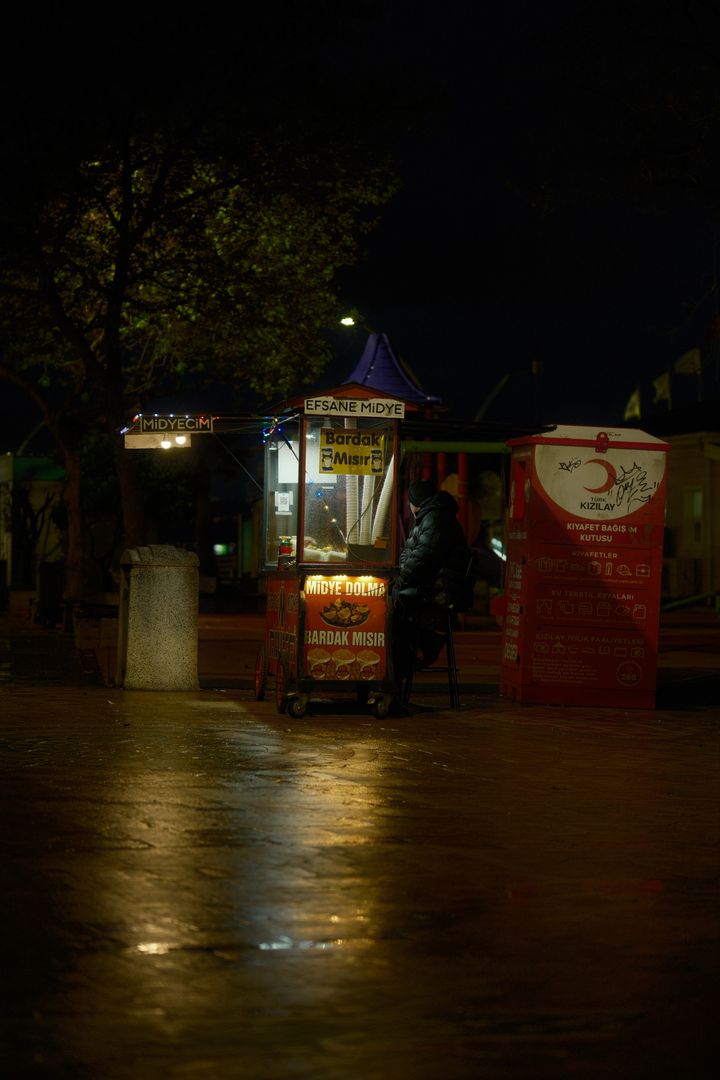 Night Stall, Kocaeli, Türkiye