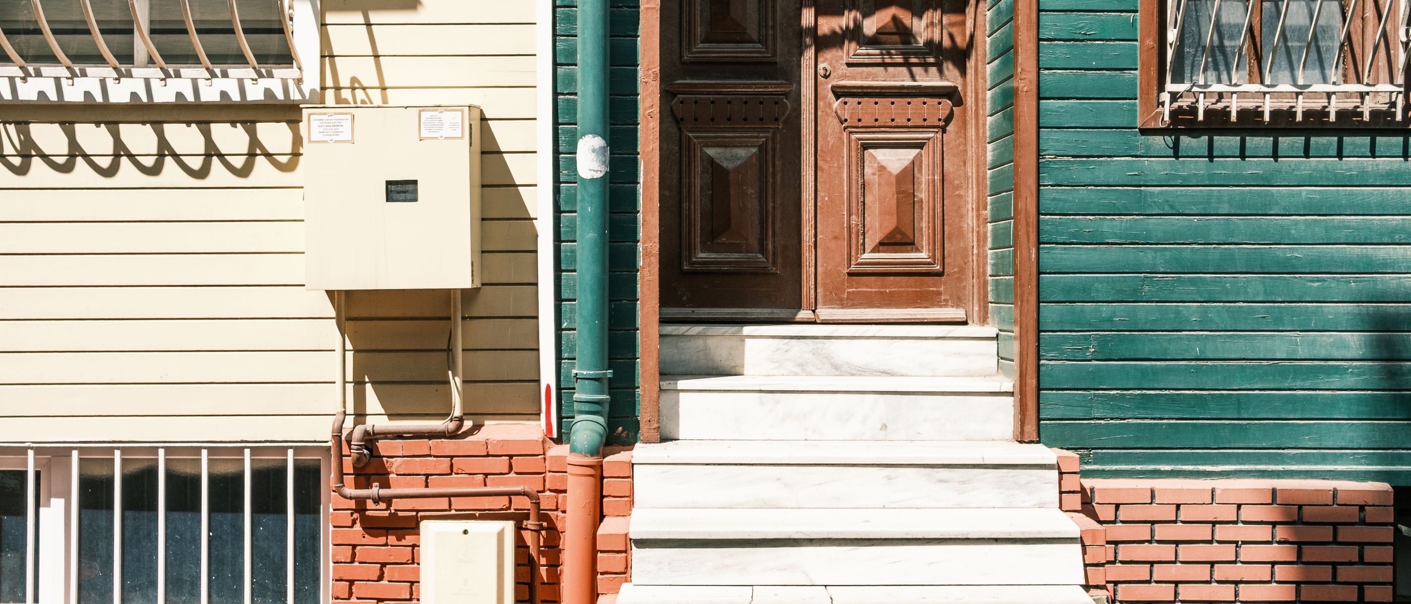 Painters and Decorators in Herne Hill — surfaces prepped and cut in by hand