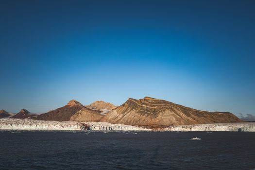 Small-ship Svalbard expedition — Svalbard