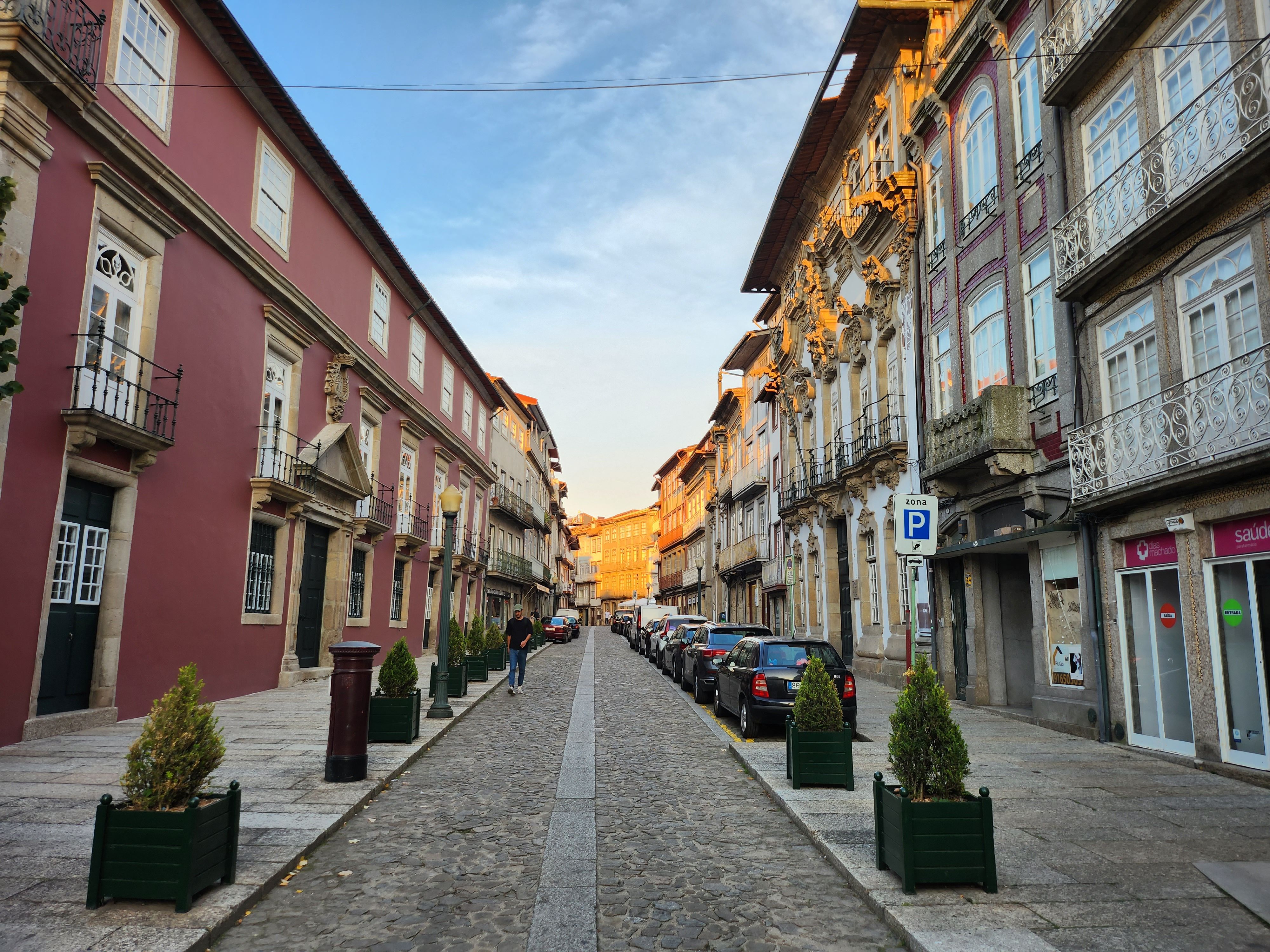 Rues pavées d'Europe pour voyageurs malins