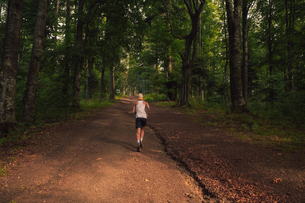 Trail Running vs Road Running: Why Trails Win