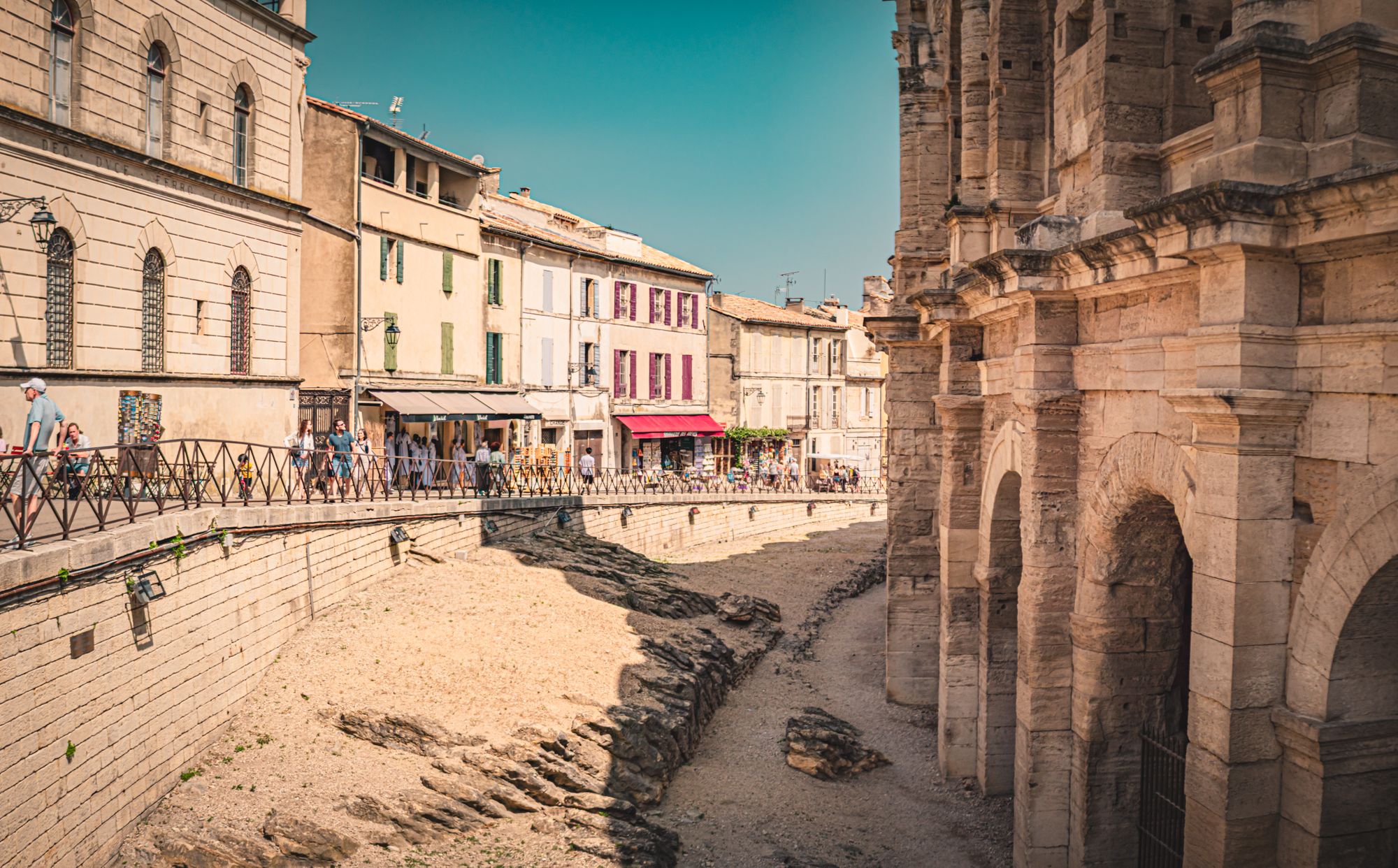 Arles
