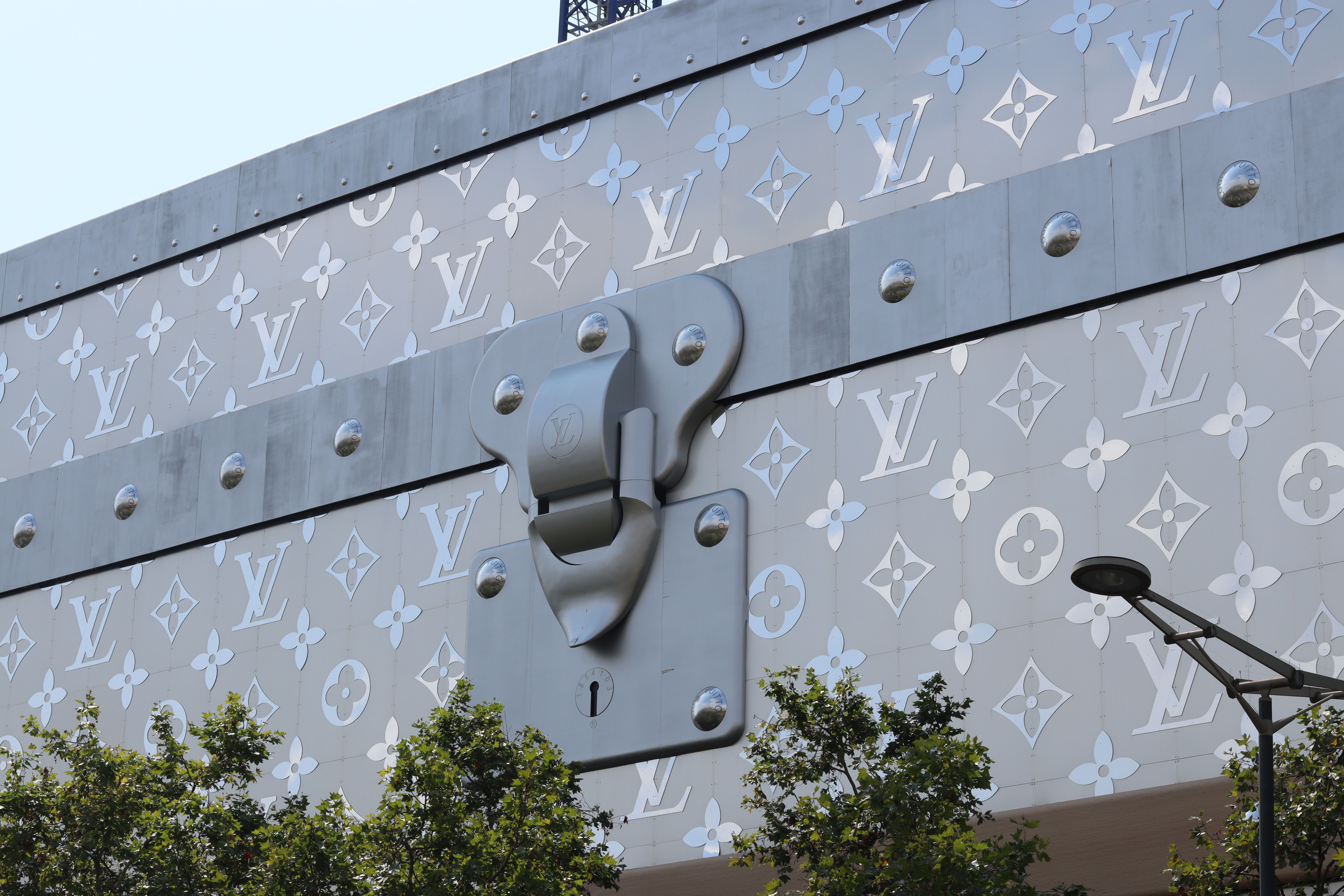Stylish Louis Vuitton Building Facade in Paris · Free Stock Photo