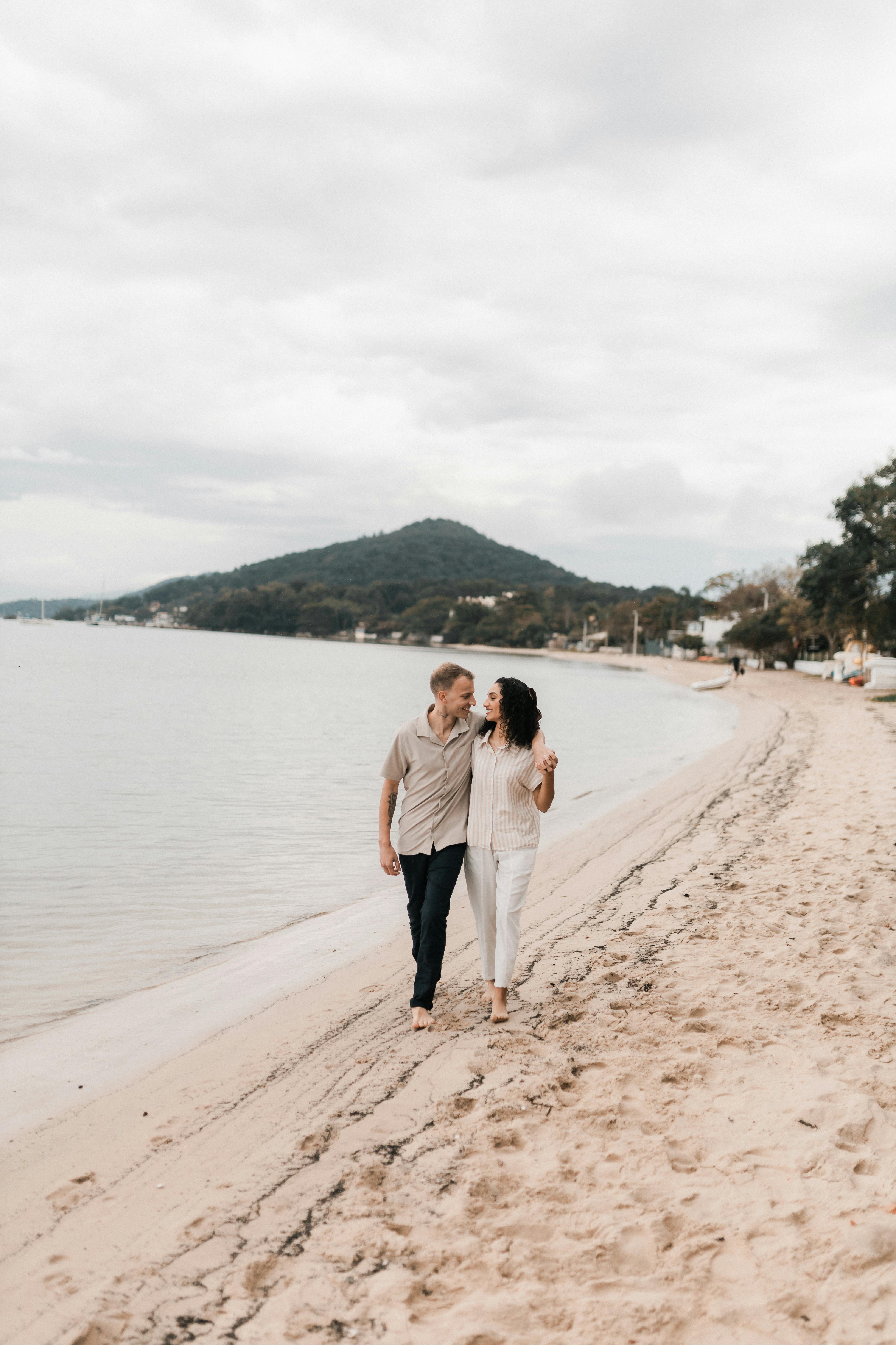 Naked Couple On Beach Photos, Download The BEST Free Naked Couple On