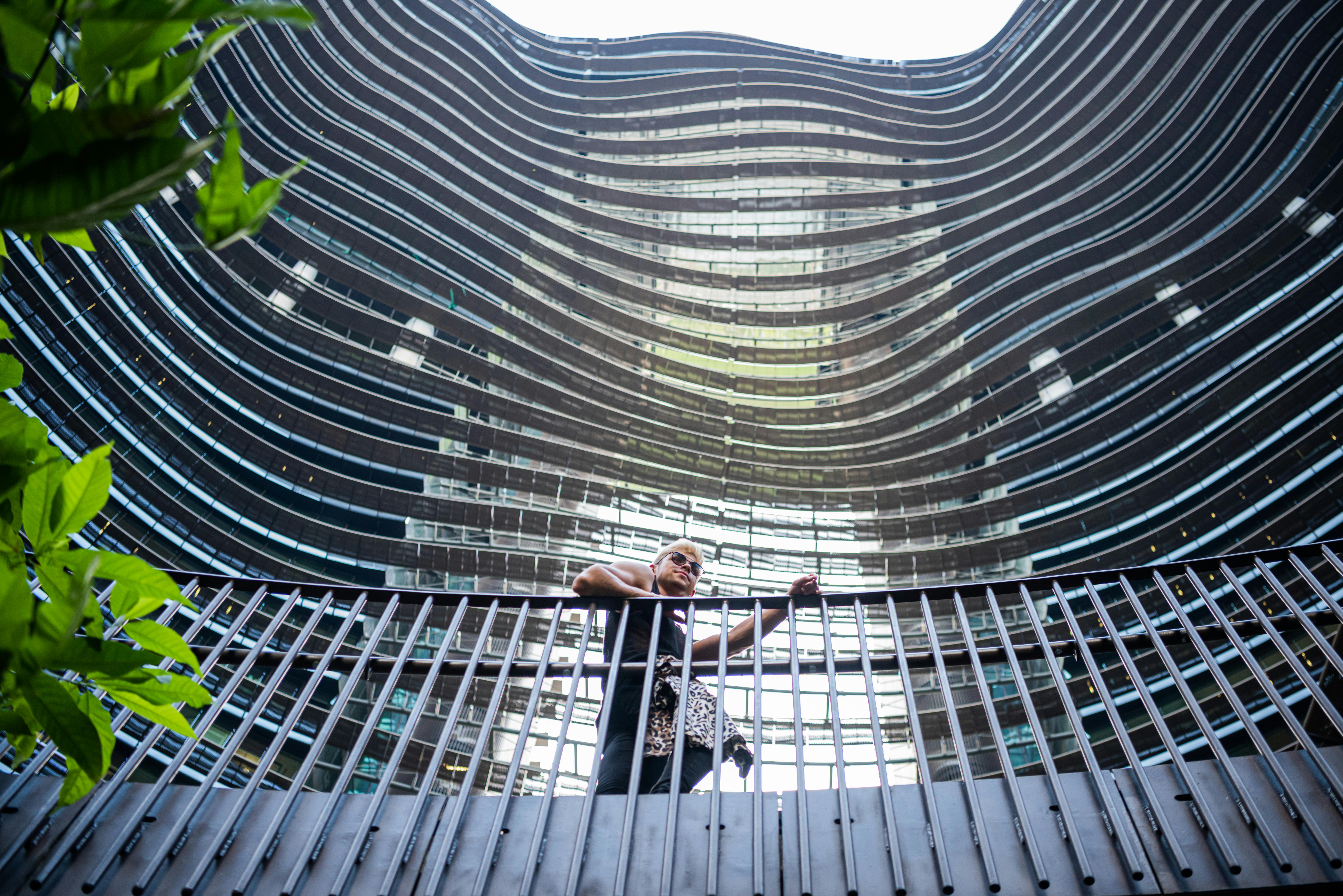 The Decentralized Finance Revolution: Transforming Traditional Banking