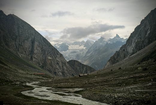 Stunning mountain landscape of Hampta Pass in Himachal Pradesh, perfect for trekking enthusiasts.