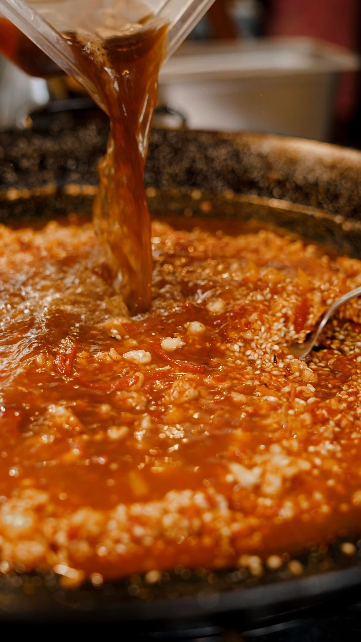 All i pebre y arroz al horno — cocina de la Albufera en Russafa