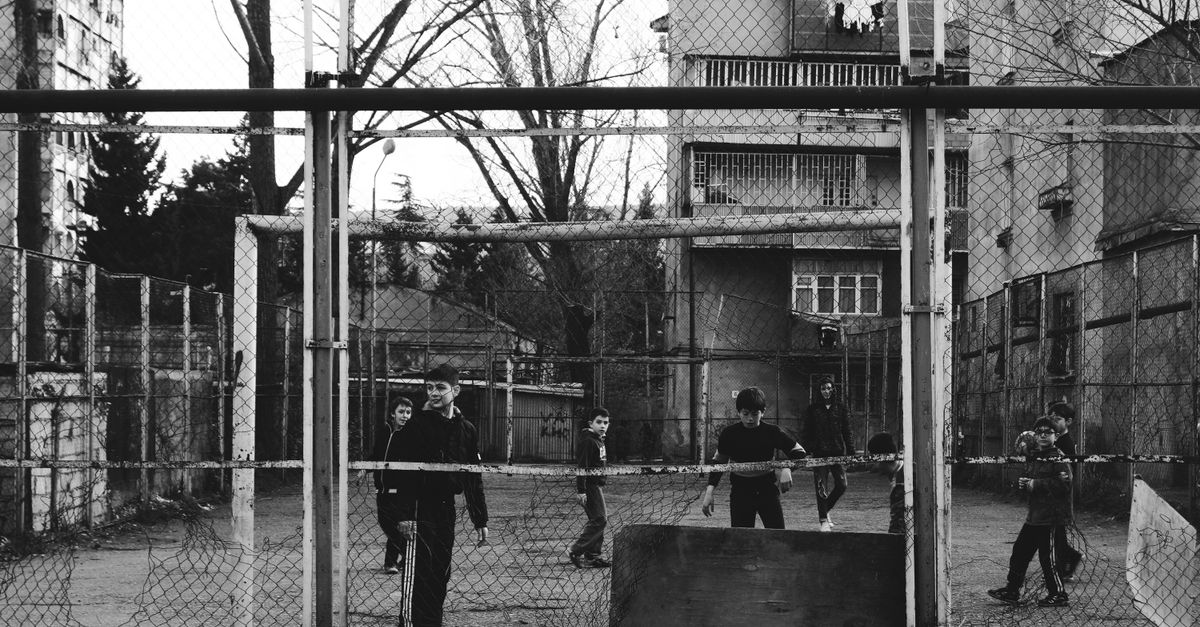Why did Lev Yashin wear black?