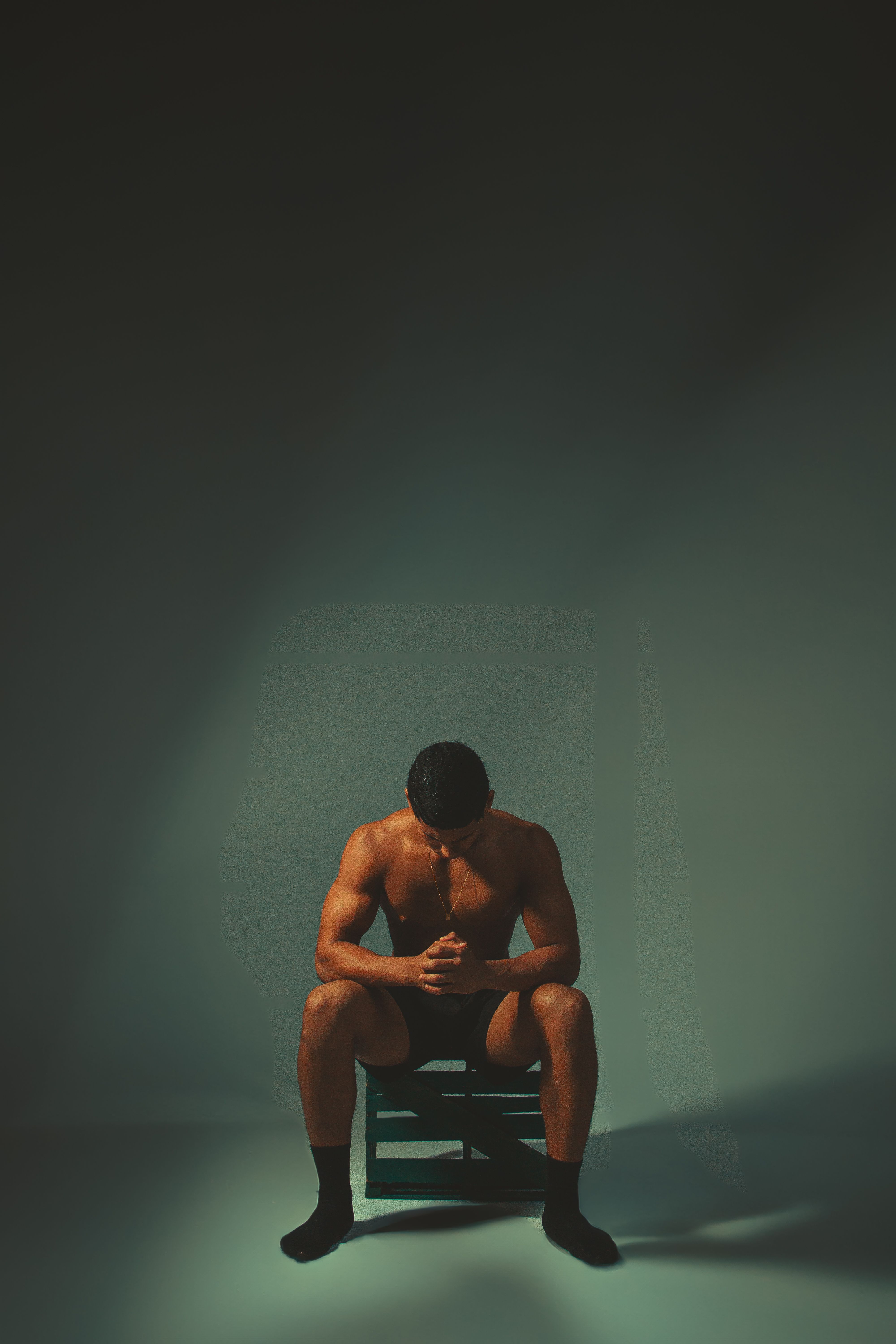 Dramatic Portrait of Man in Rio Studio · Free Stock Photo