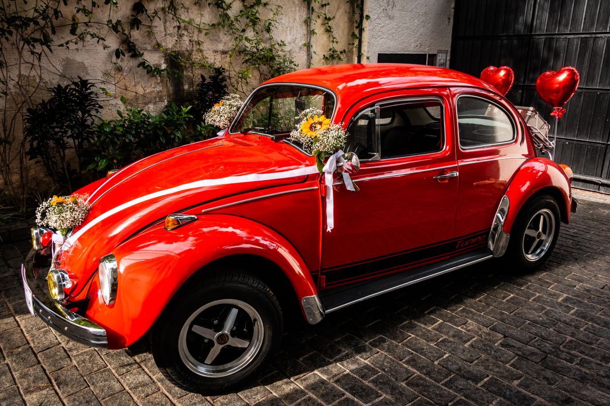 Vintage Car Decoration