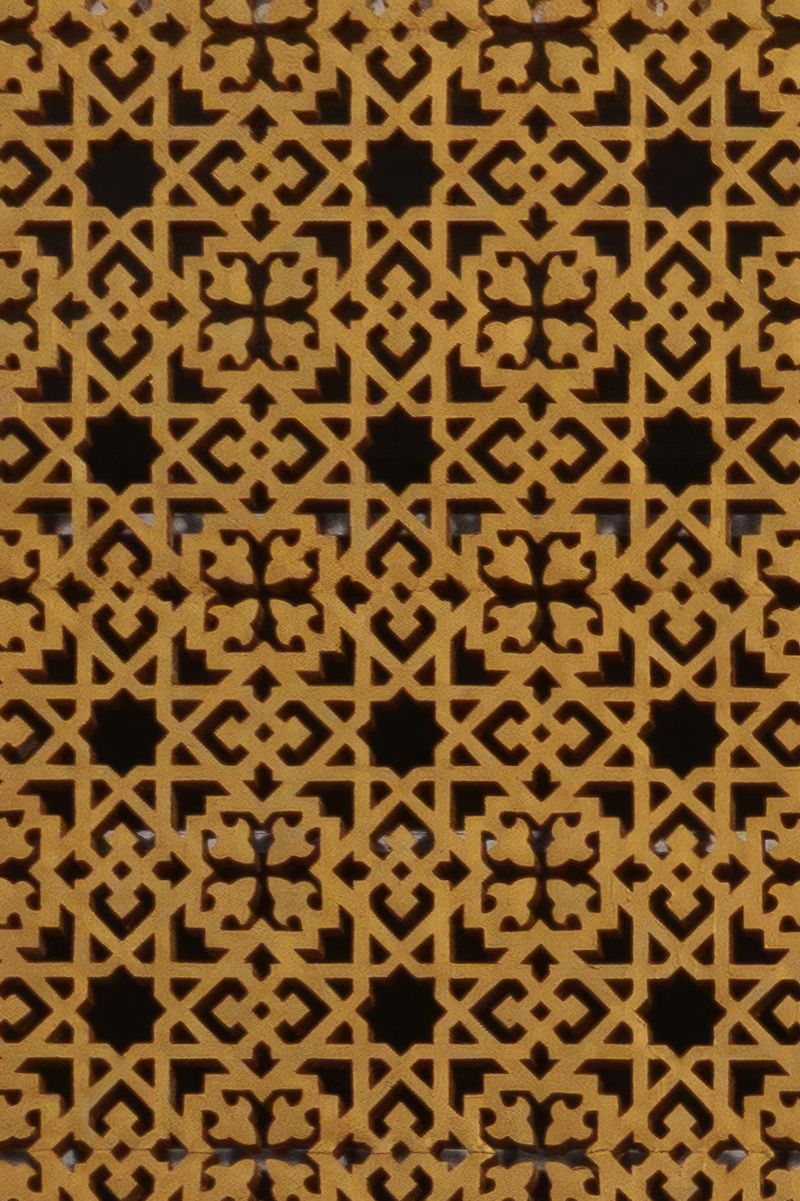 The History of Islamic Geometric Pattern and Calligraphy in Art