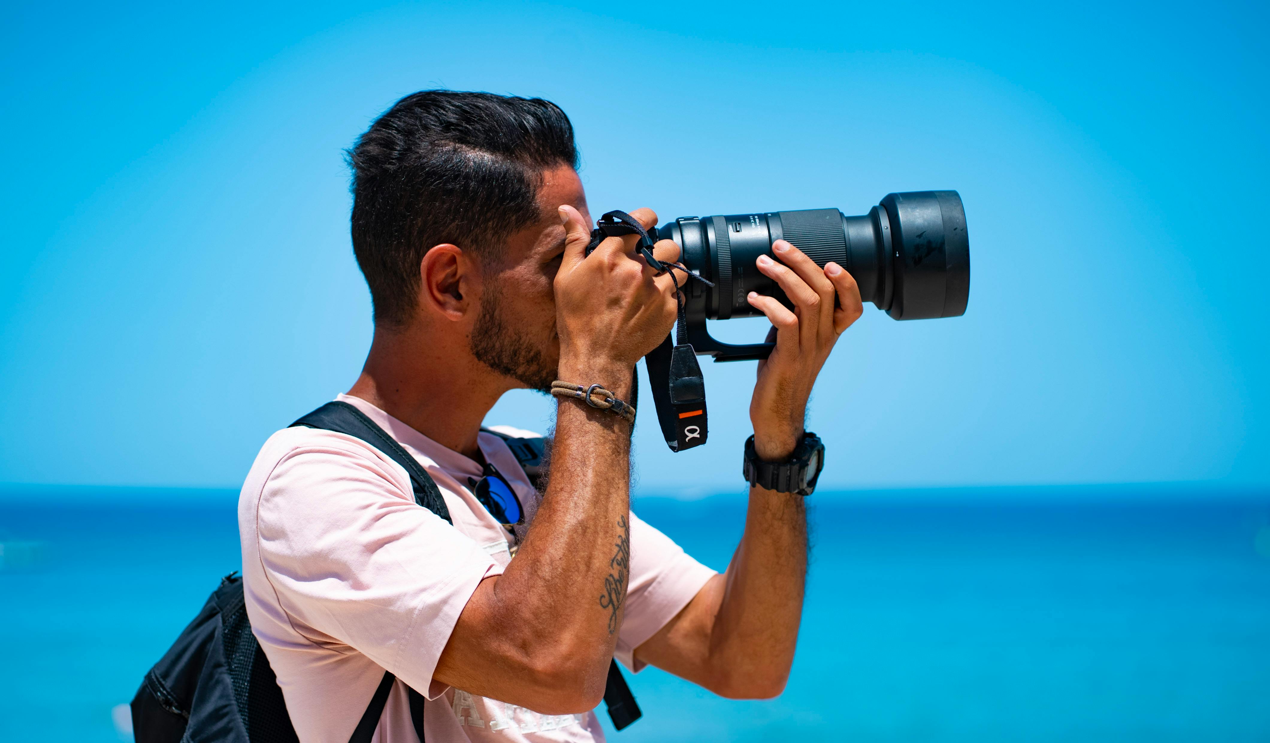 How to Choose the Right Gear for Travel Photography