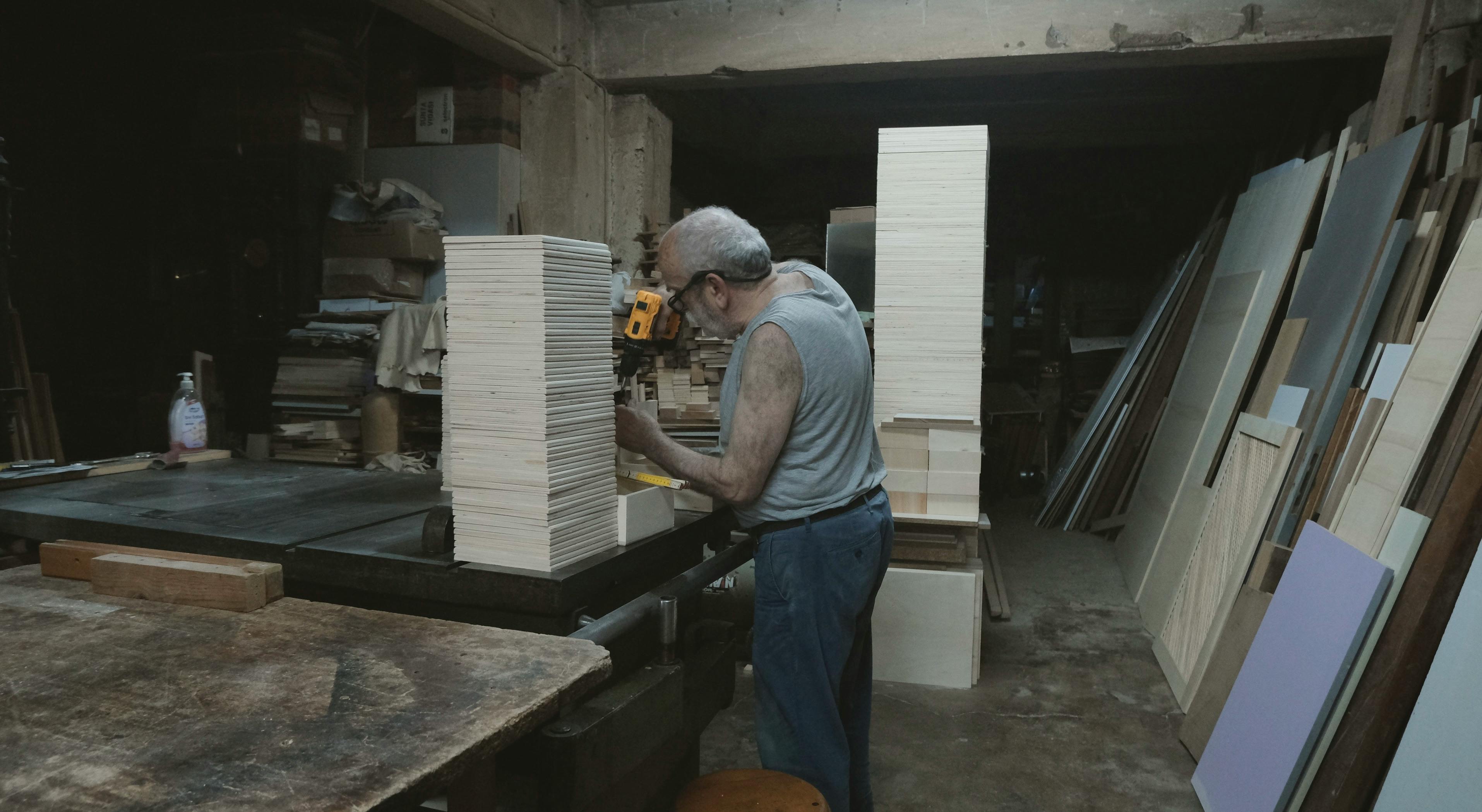 Epoxy Resin River Tables: Complete Guide