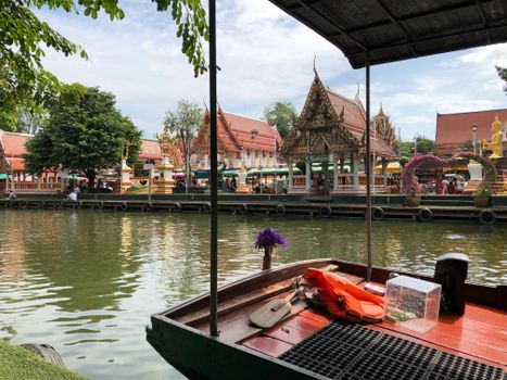 Klong canal longtail and floating market — Bangkok