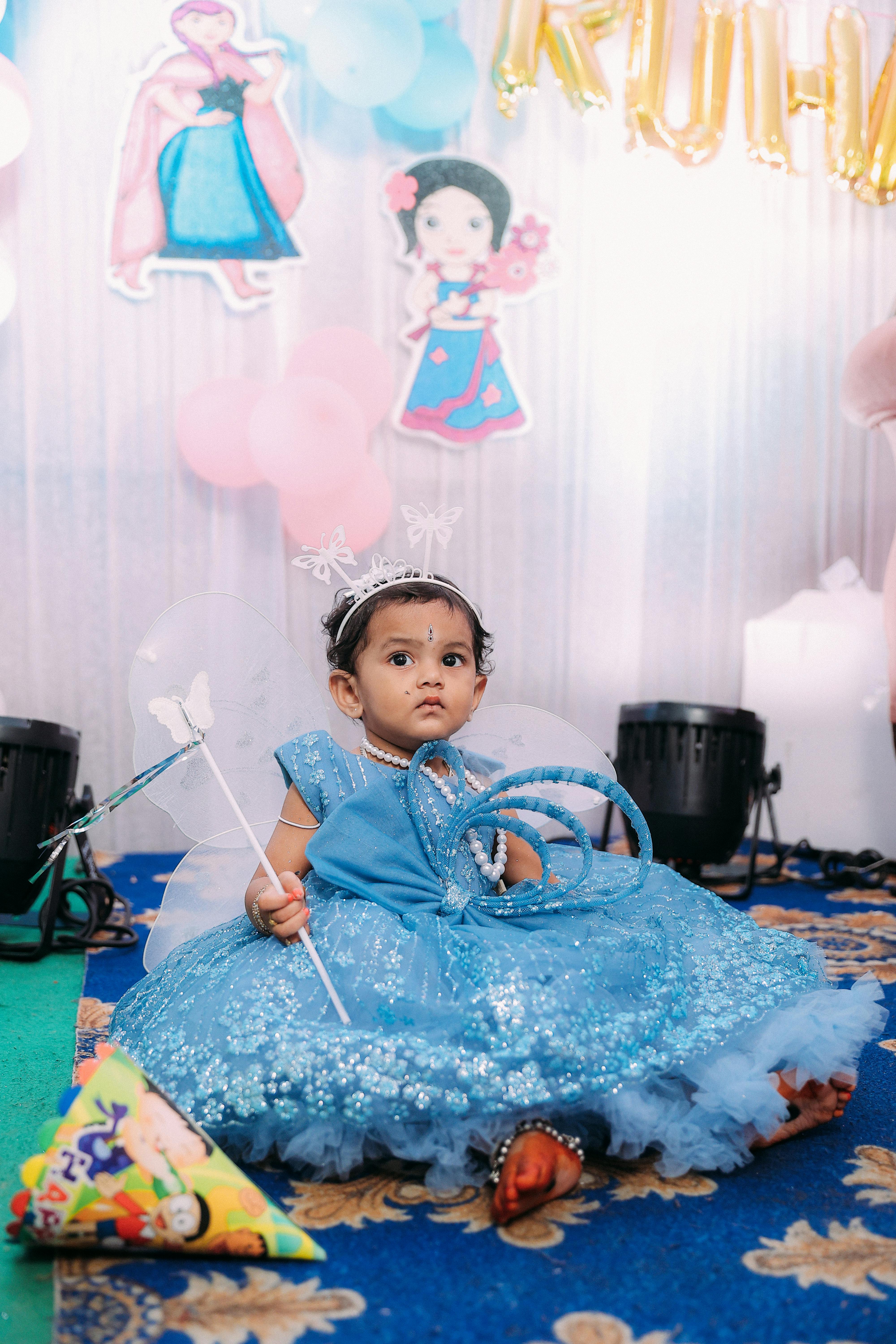 Imagini De La Ceremonia Tăierii Moțului