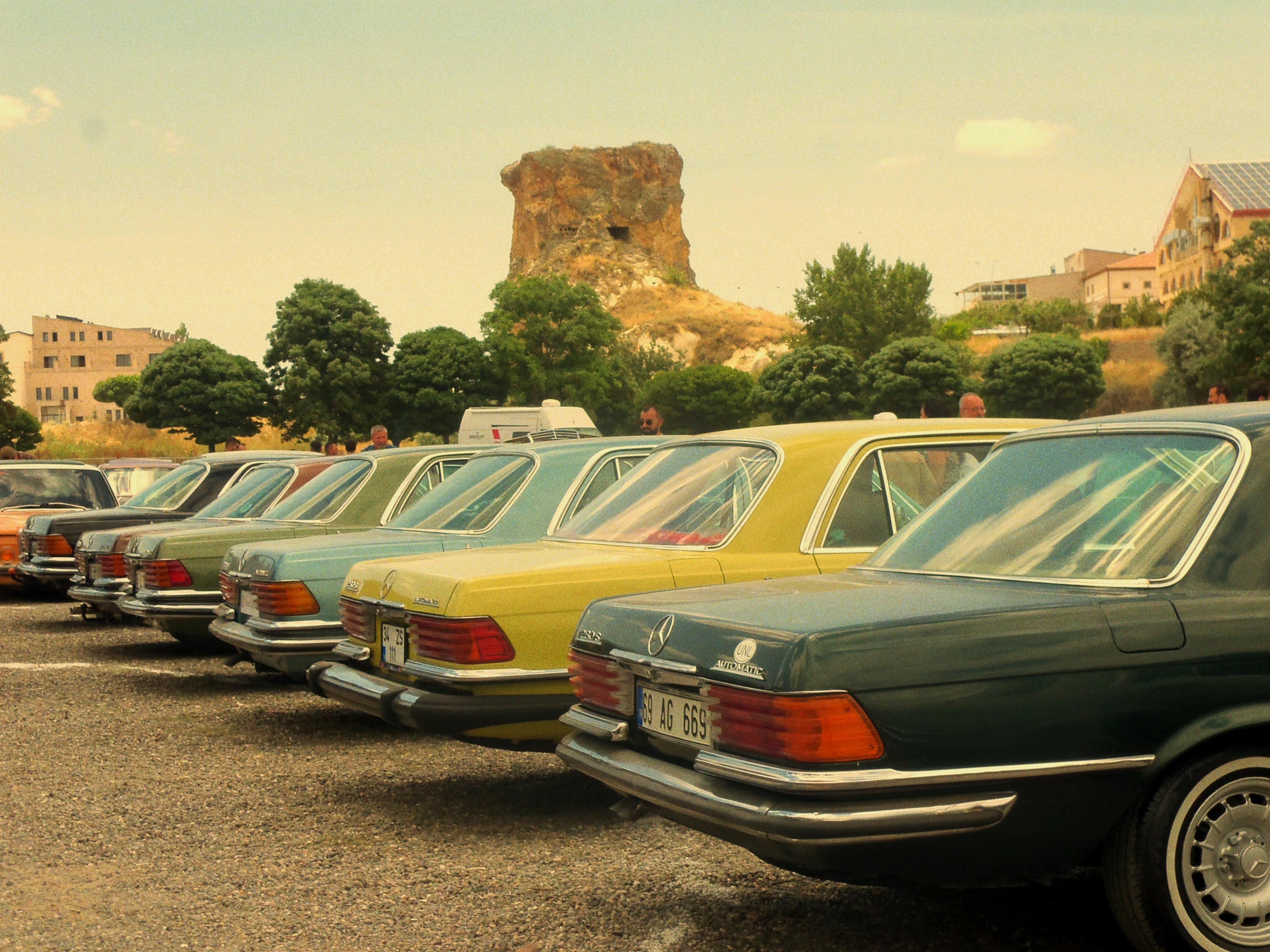 What Are the Best Used Cars for $20,000? — Photo by Anadolu güncesi on Pexels