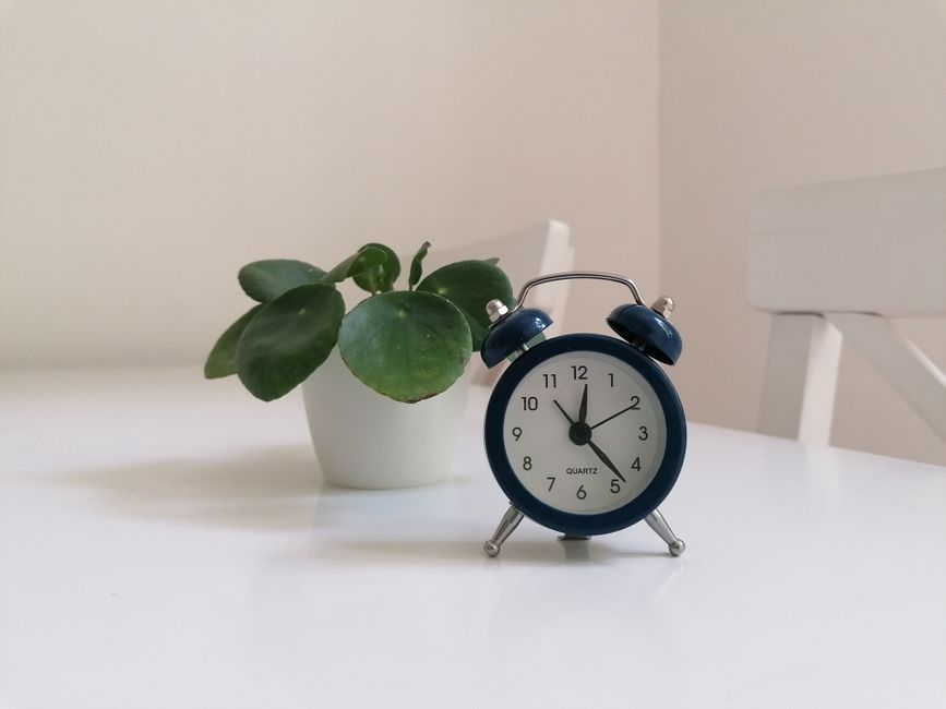 the routine breaks as soon as the day starts late weekday routine evening routine small habit lifestyle photo 1