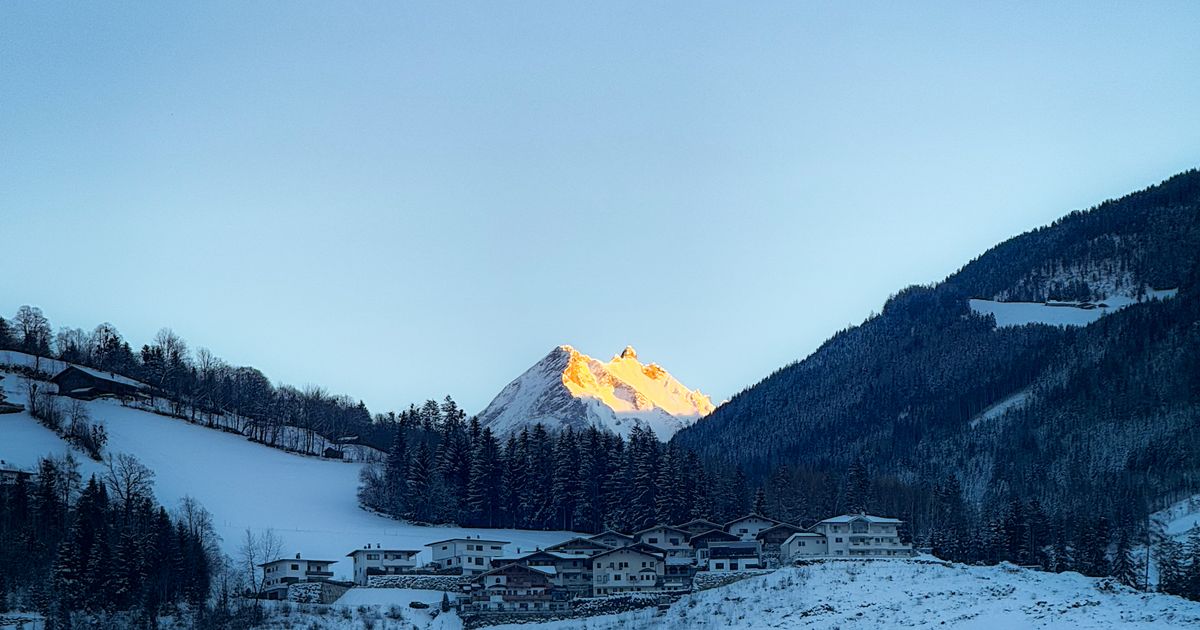 Skiing in Austria - The Complete Guide