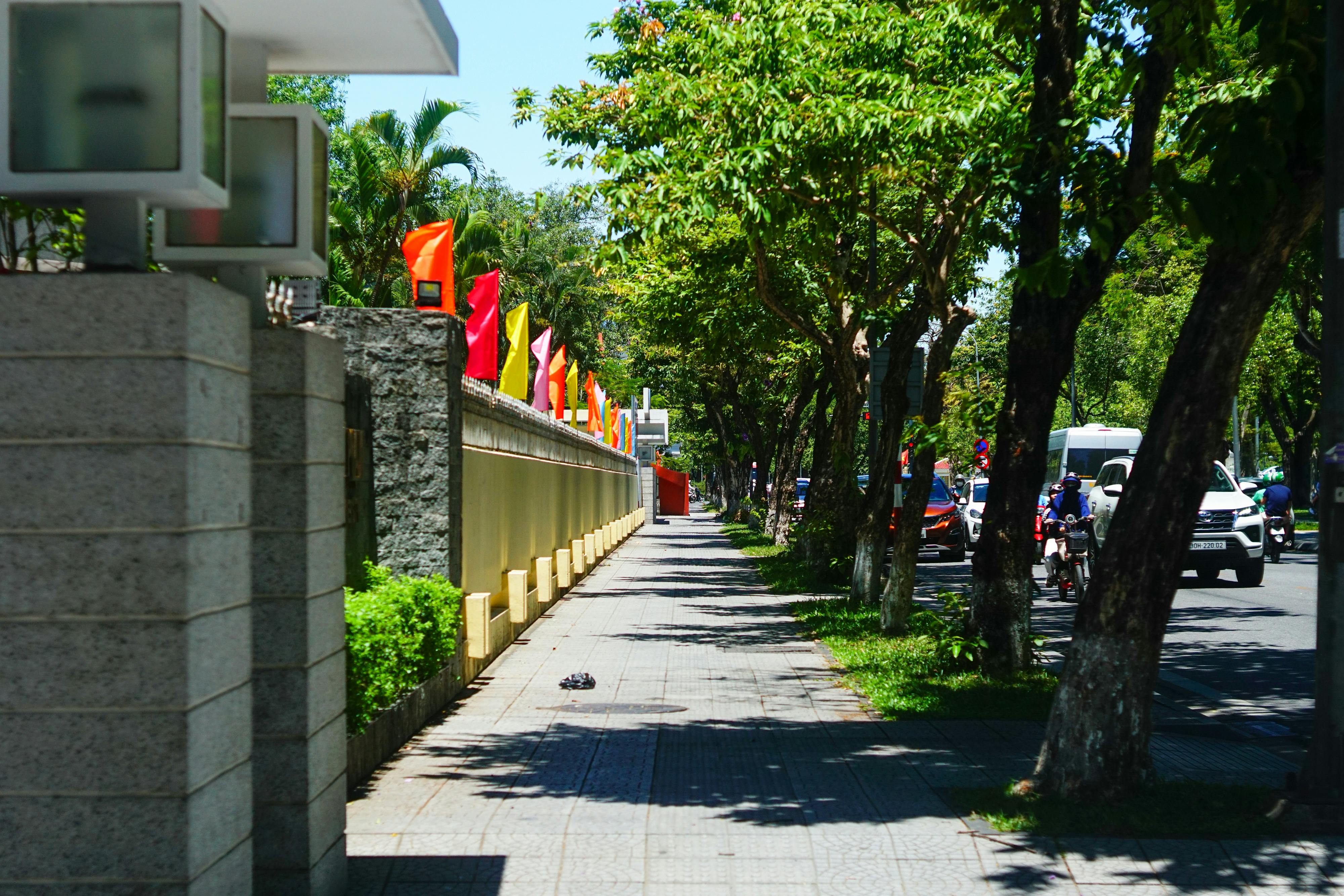 An trú trong hiện tại | Chương 02