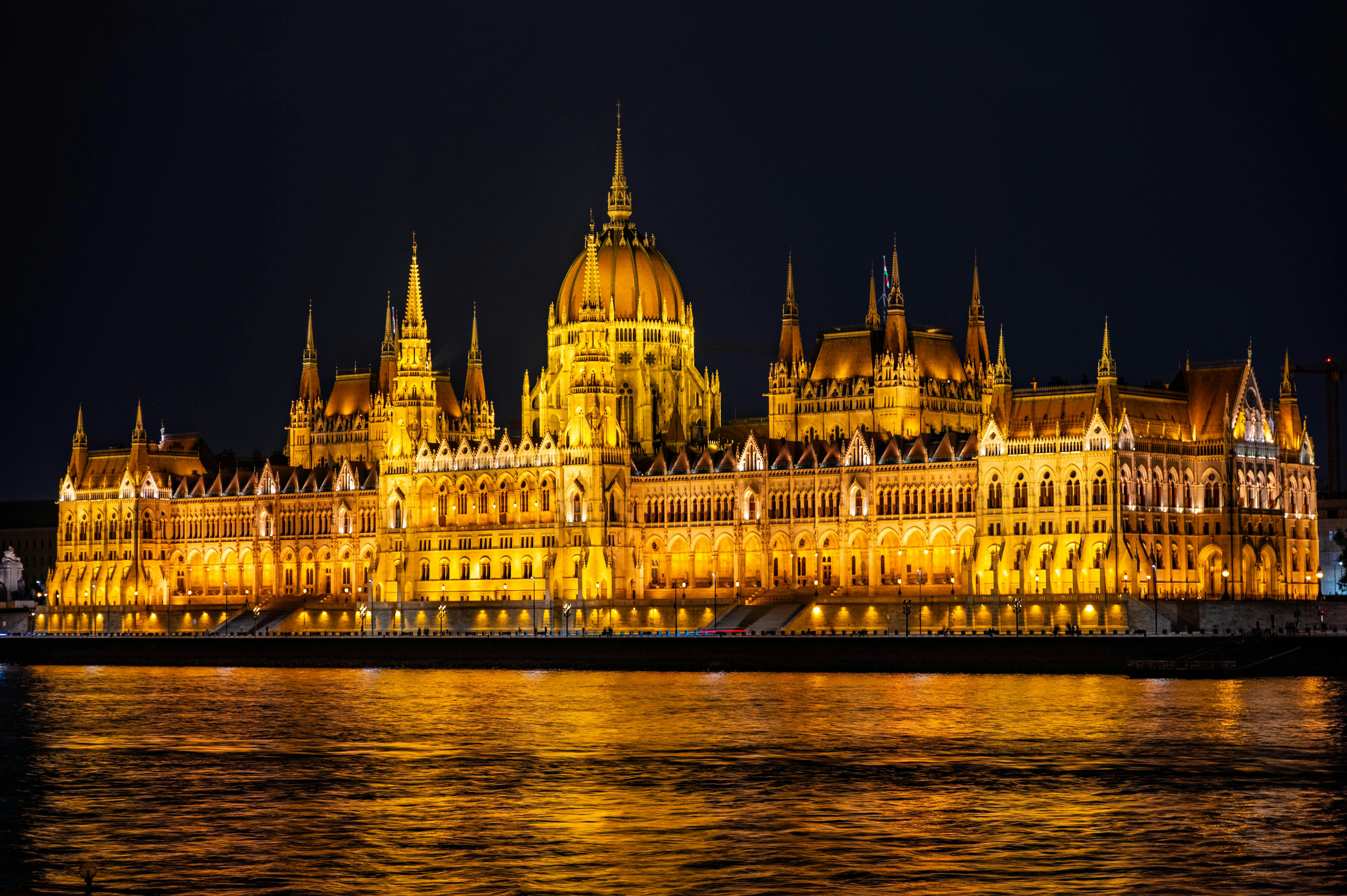 Keir Starmer Faces Trust Crisis Amid Political Stagnation