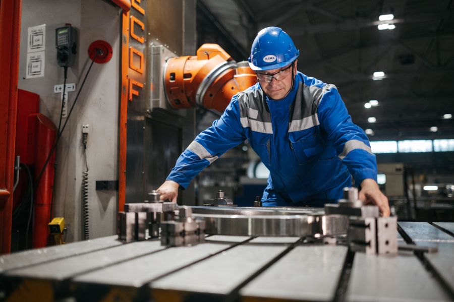 EPC contractor operating heavy machinery