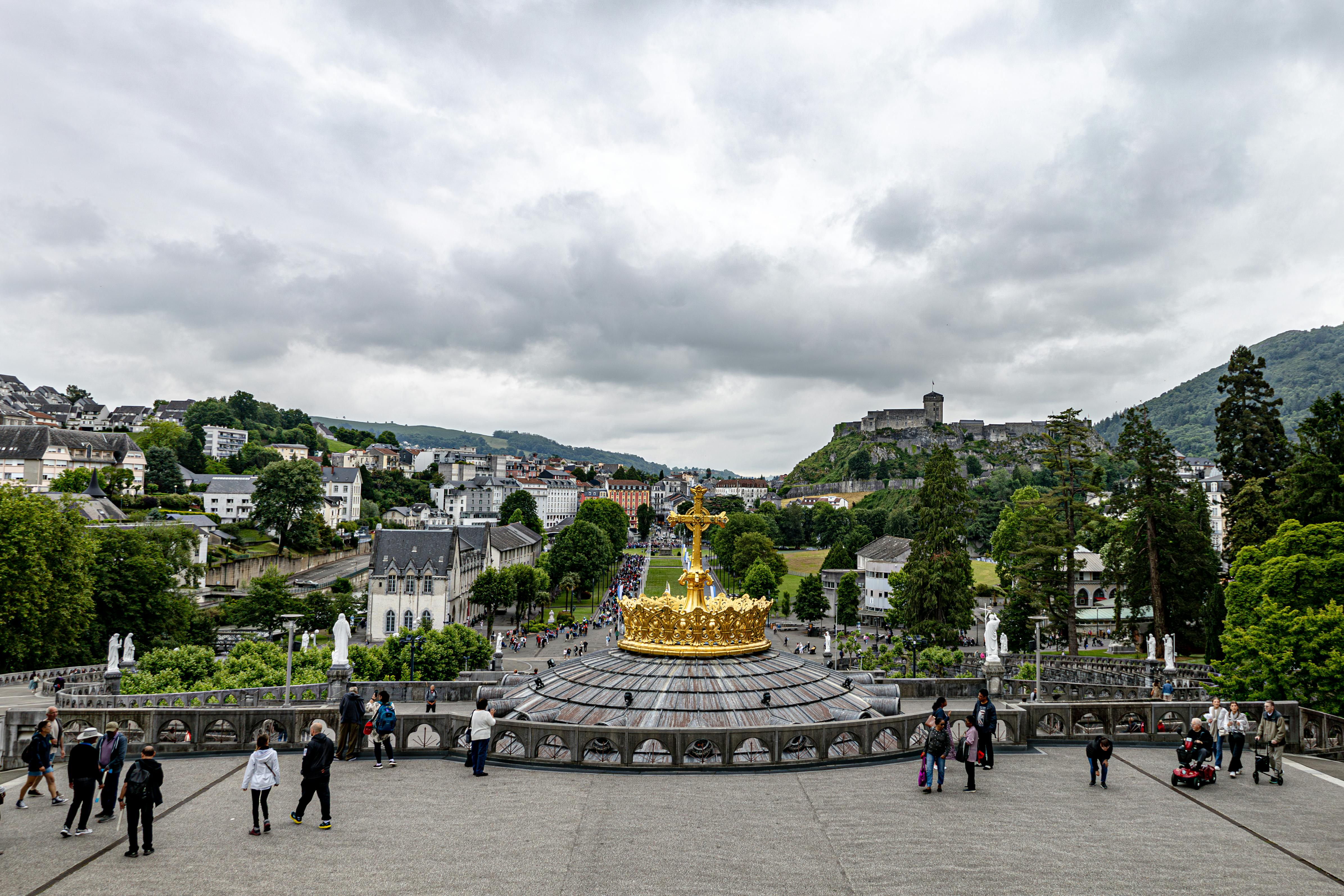 Notre Dame de Lourdes