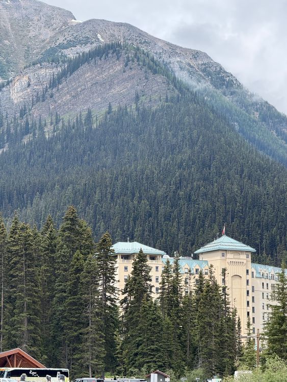 Fairmont Chateau Lake Louise in Majestic Mount Setting · Free Stock Photo
