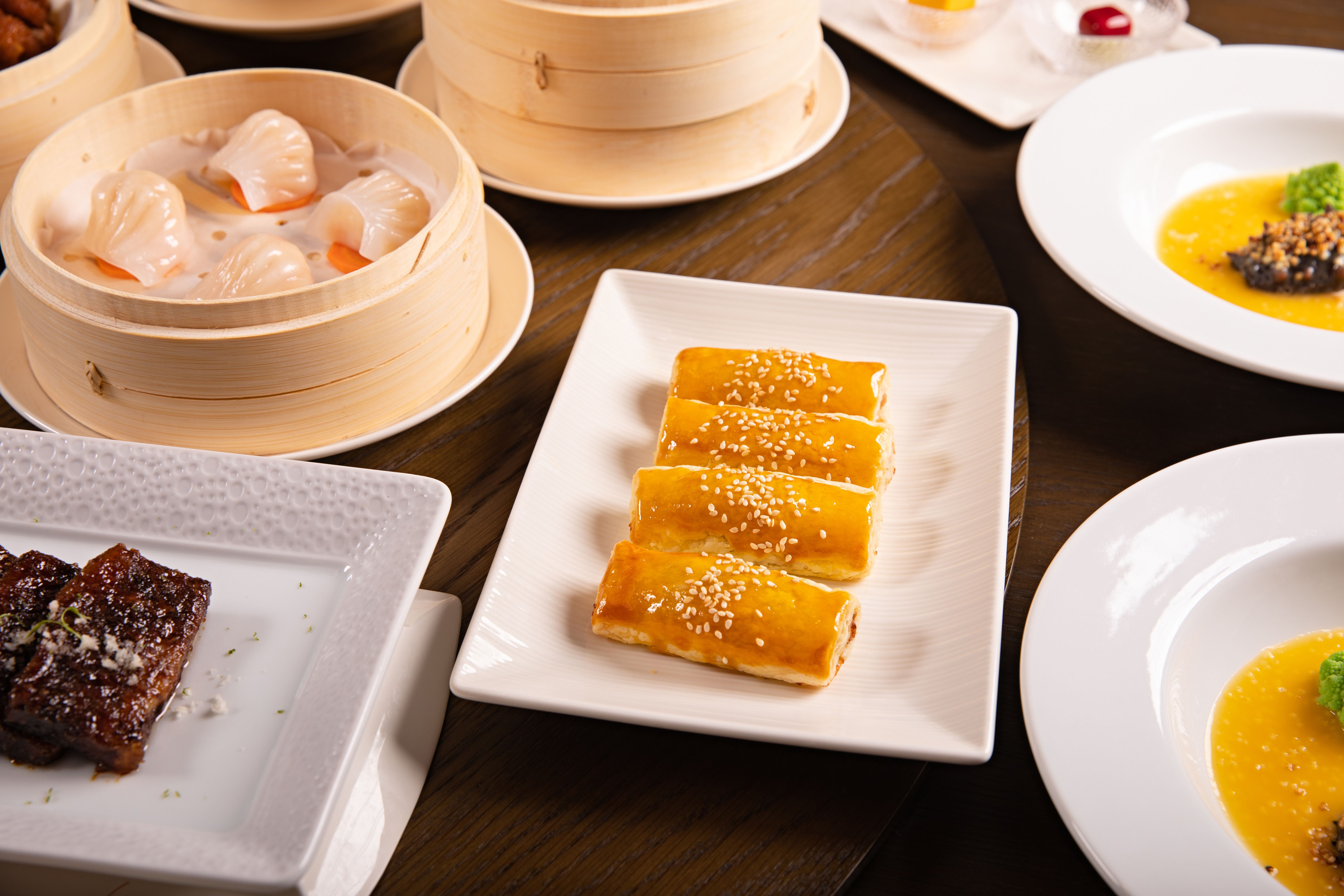 Slow-Cooked Spring Rolls with Garlic Aioli