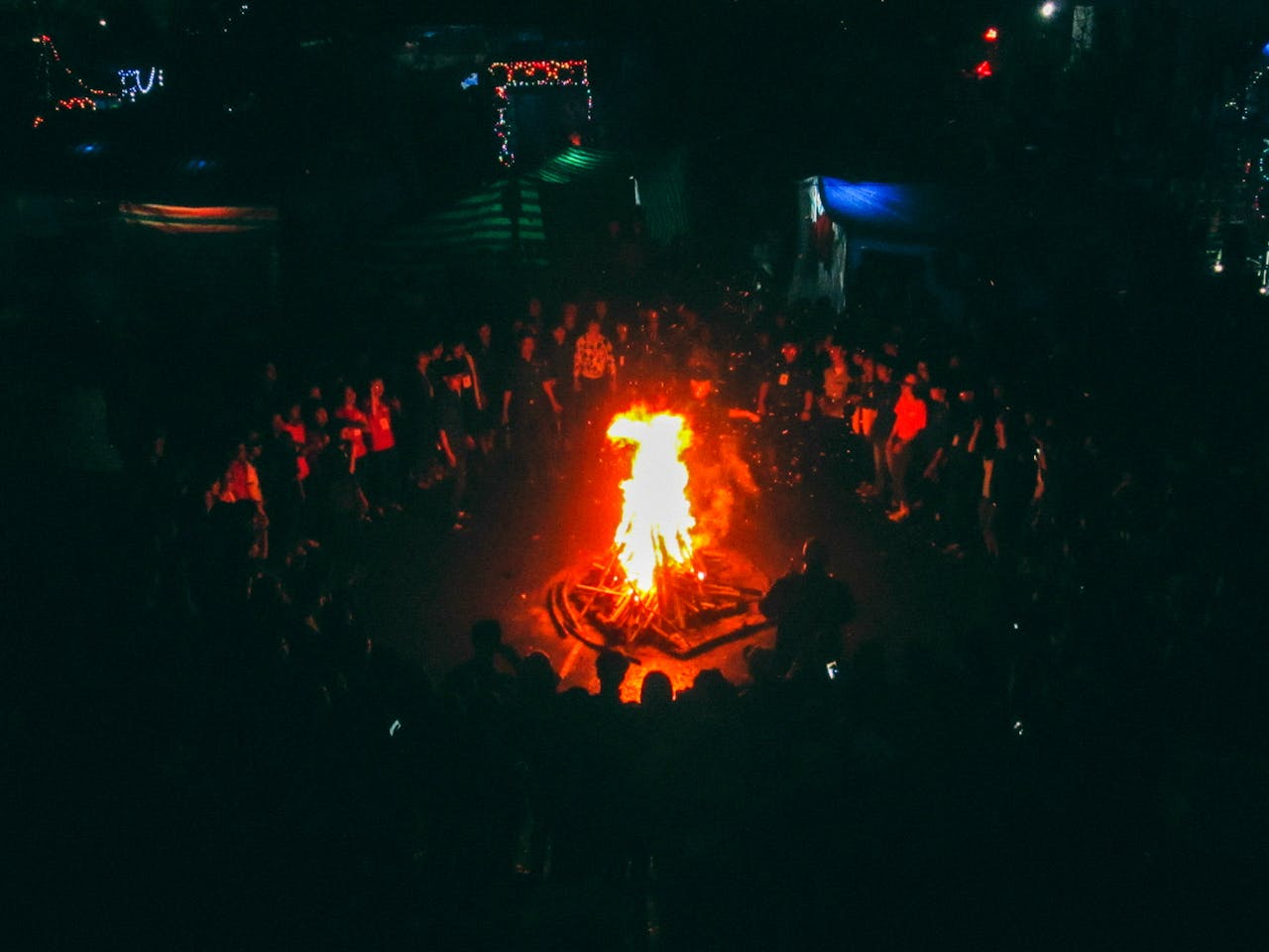 Các nhạc công đã khóa chặt nhịp điệu như thế nào?