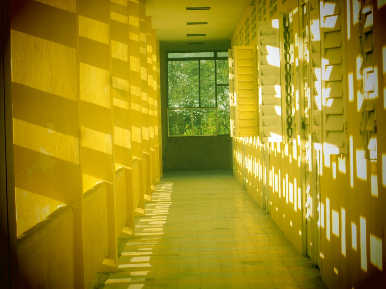 Viết đoạn văn giới thiệu bản thân lớp 9