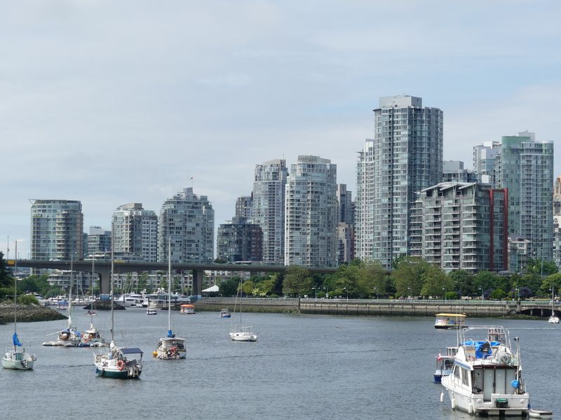 Date ideas in Vancouver