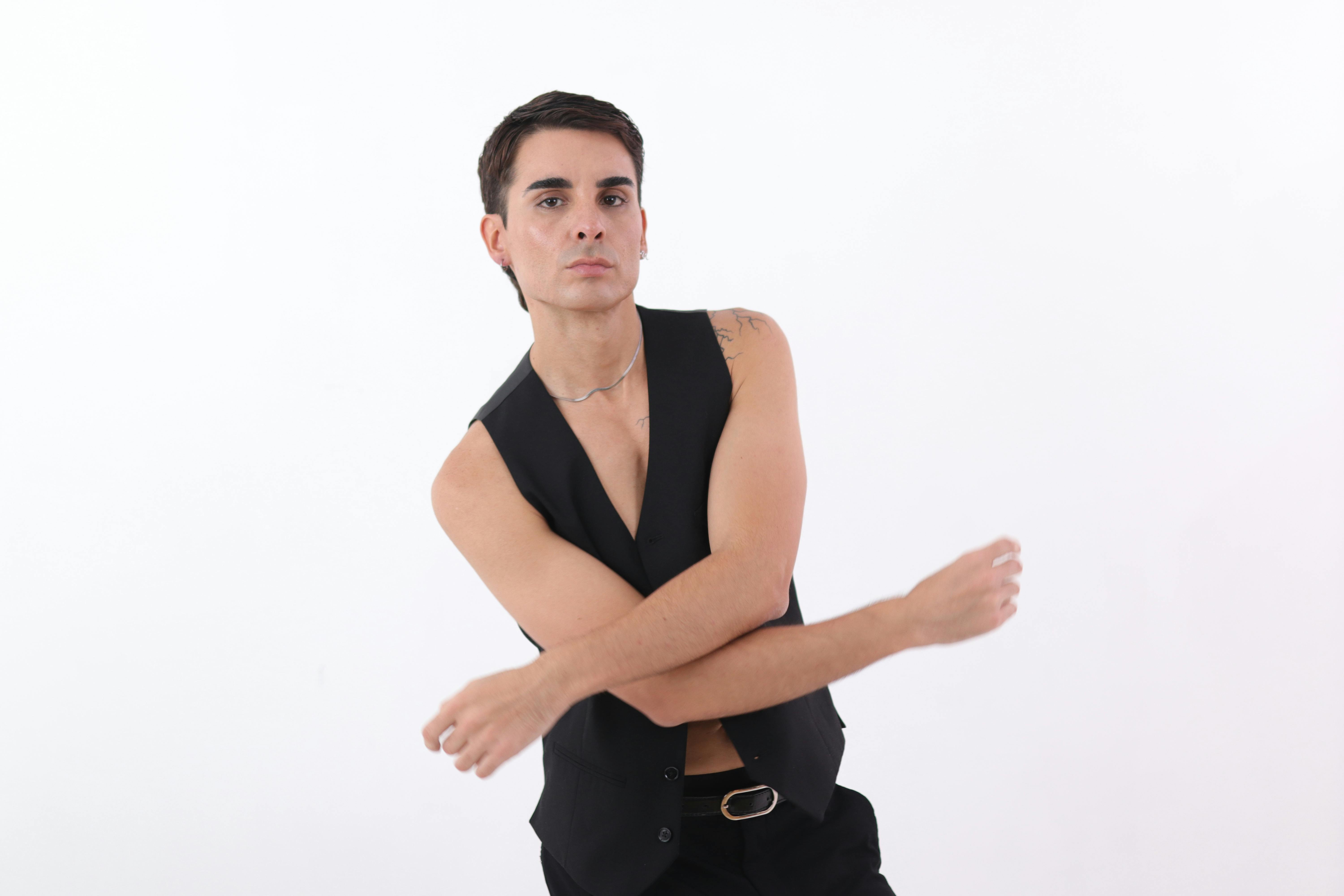 Understanding the Viral Video Epidemic Phenomenon