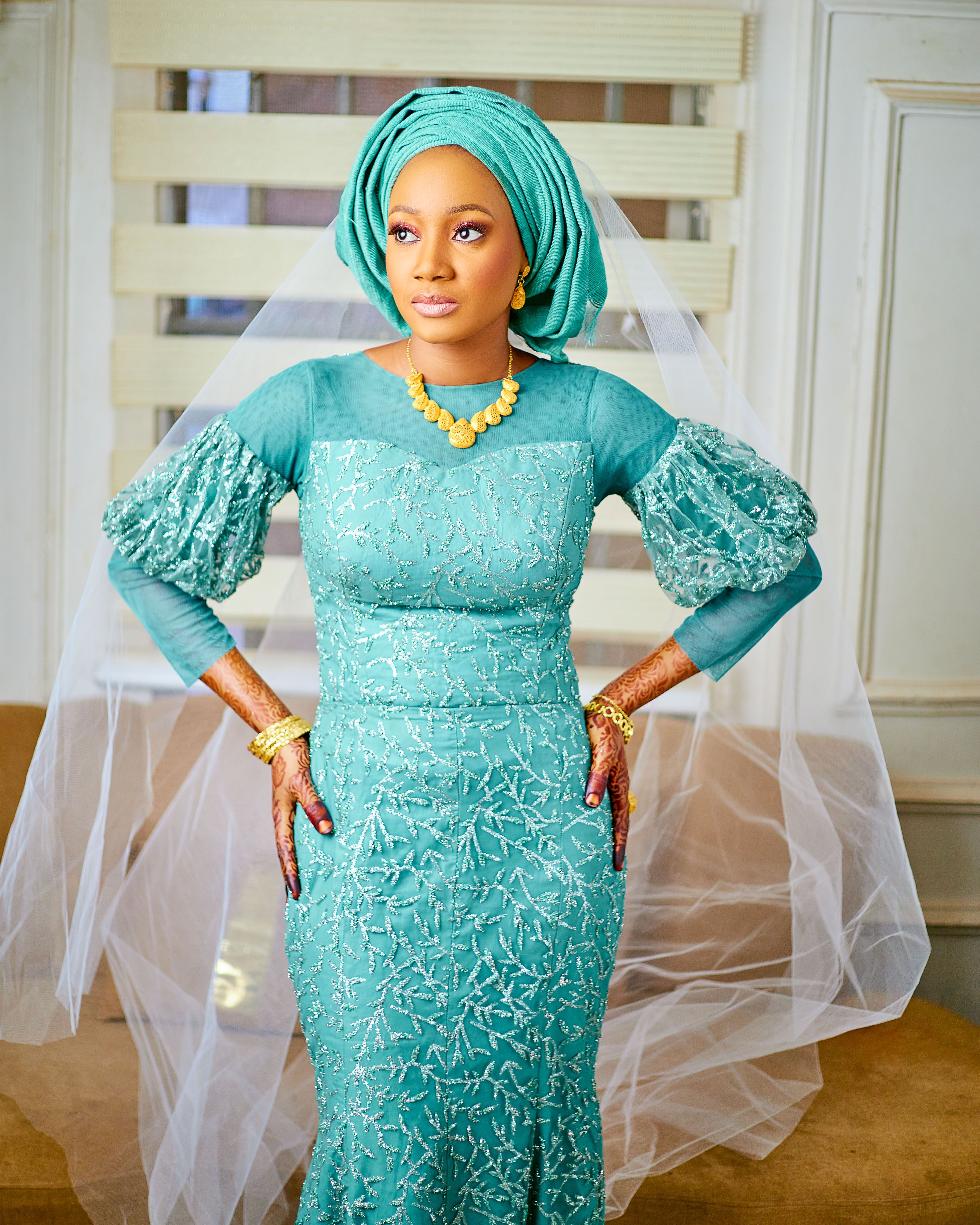 cocktail dress green emerald Emerald Green Long Sleeve Beaded Evening Dress with Dramatic Overskirt –  misshow.com