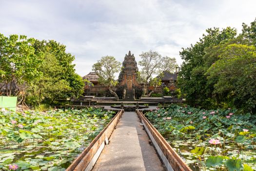 Pura Taman Ayun
