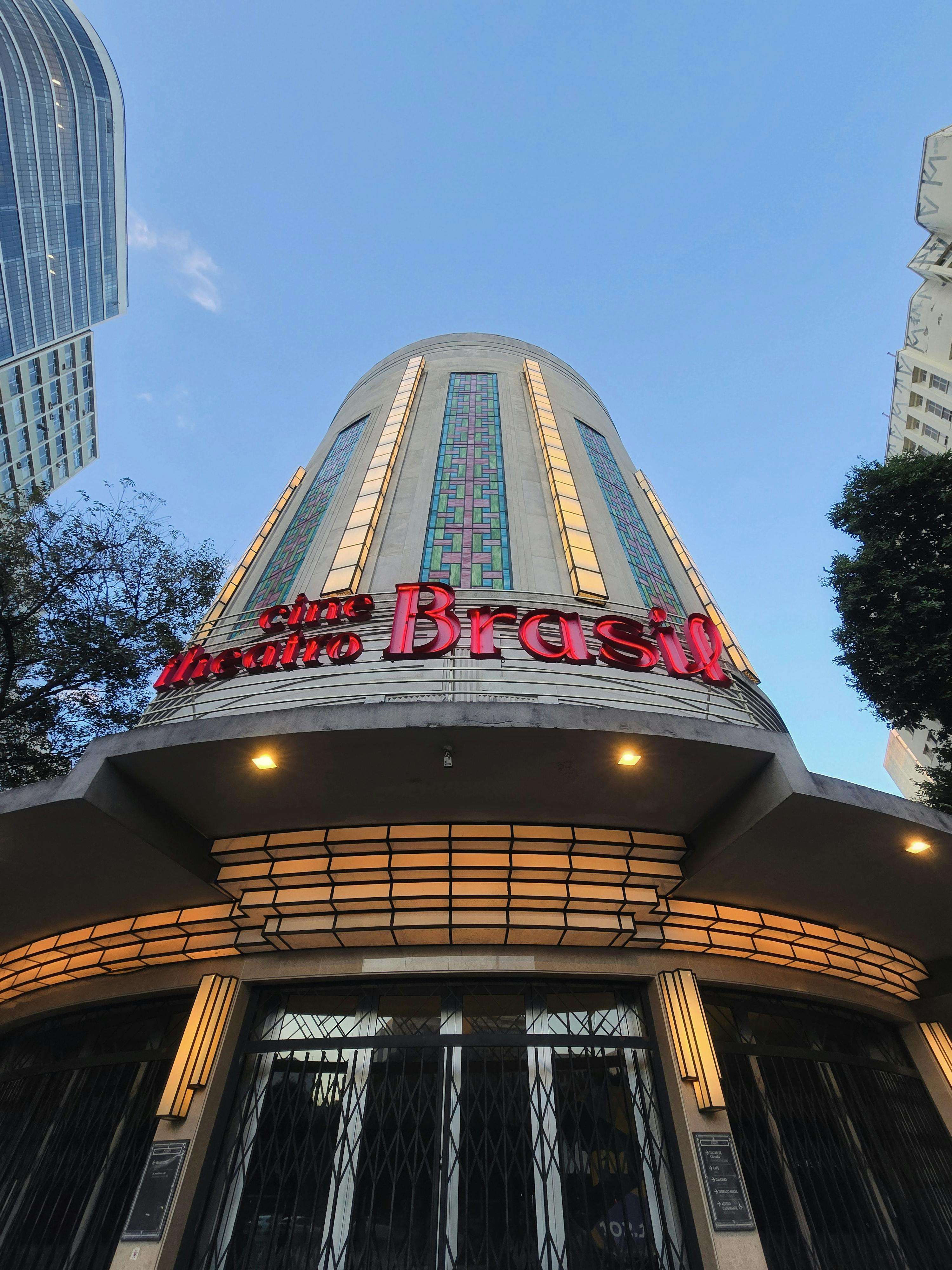 Free Vertical shot of Cine Theatro Brasil under a clear sky in Belo Horizonte, Brazil. Stock Photo