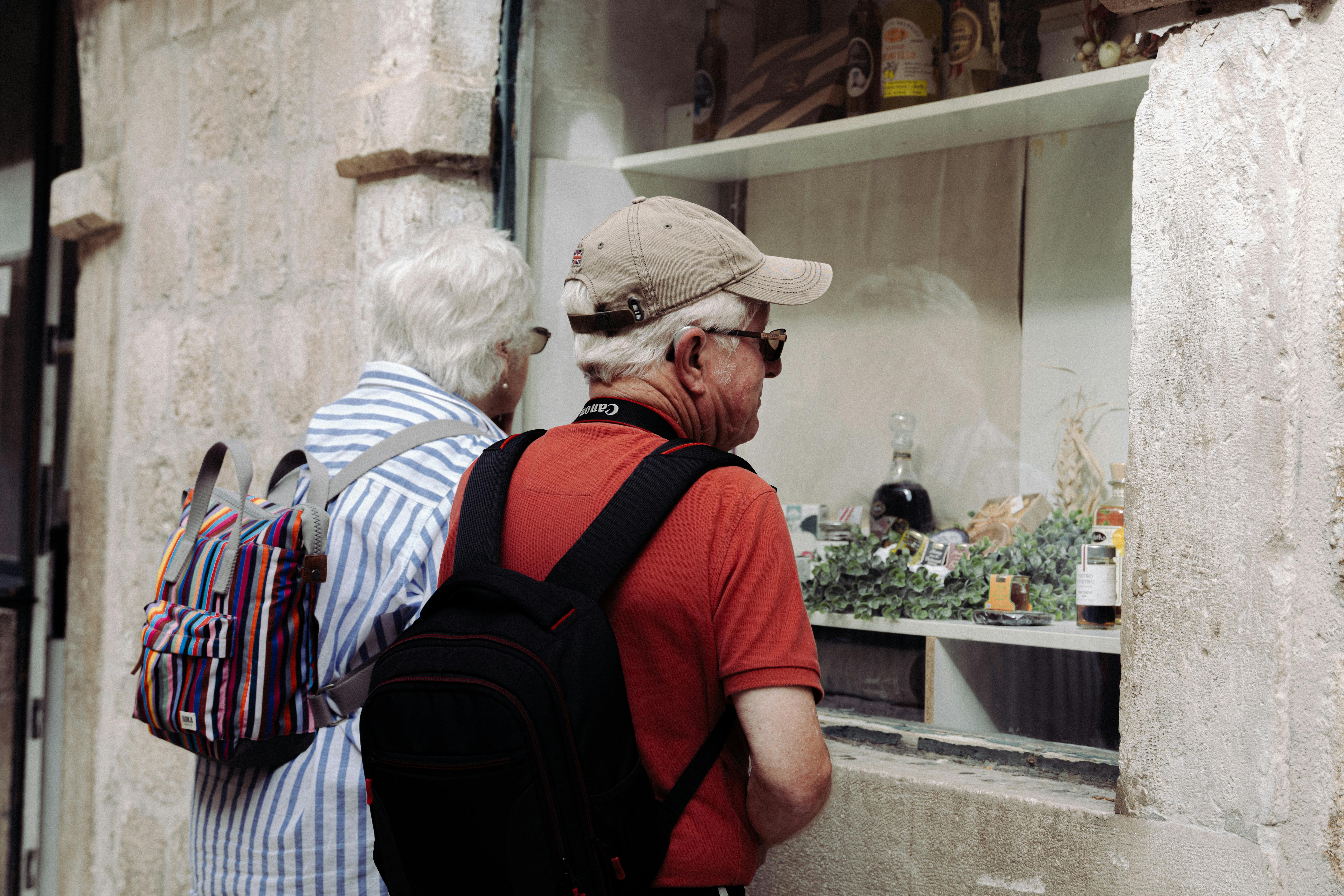 10 Biggest Mistakes Tourists Make in Europe—and What Local Tour Guides Want You to Do Instead — Photo by Aakash Goel on Pexel