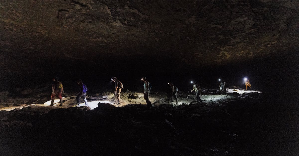 Initiation à la spéléologie : ce qu’il faut savoir